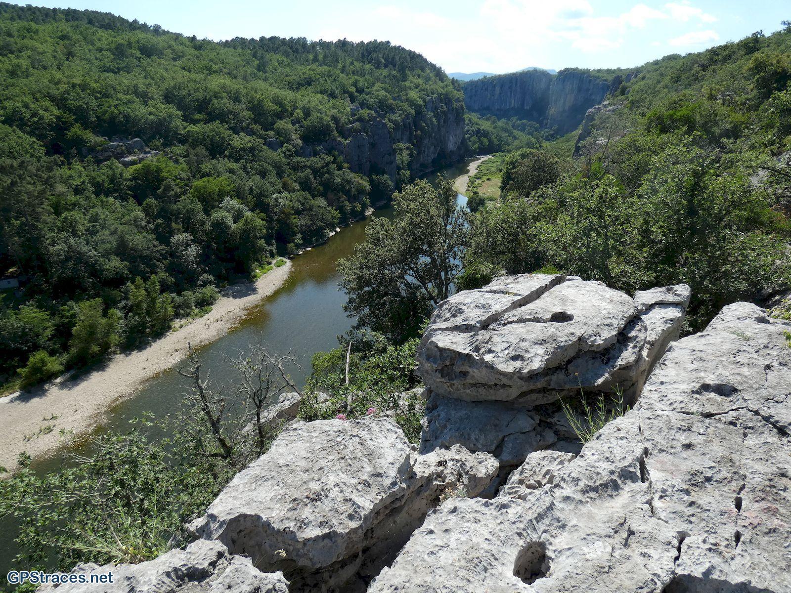 Ardèche-Le long du Chassezac–12