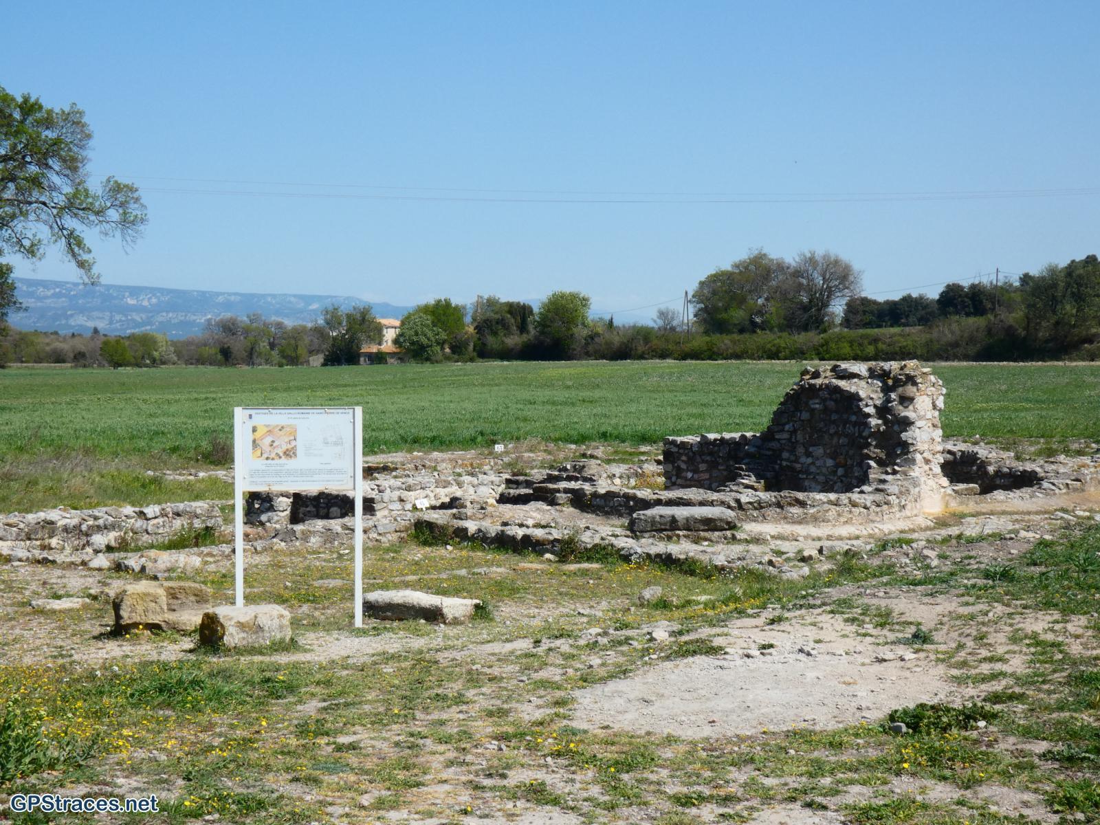 Bouches du Rhône-Alpilles - Aureille - Tour des Opies–13