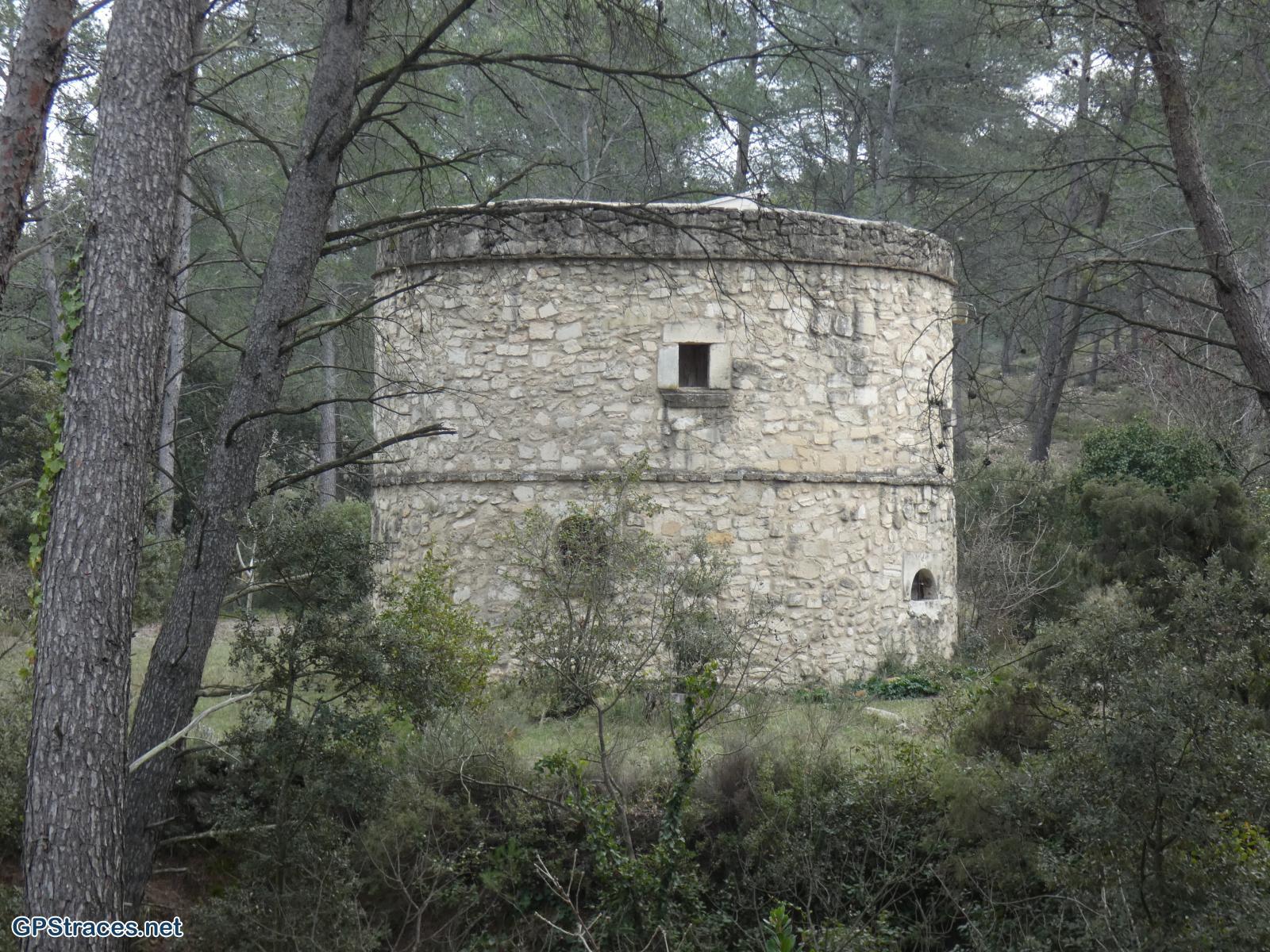 Bouches du Rhône-Alpilles - Les cascades - Les Quatre Termes–13