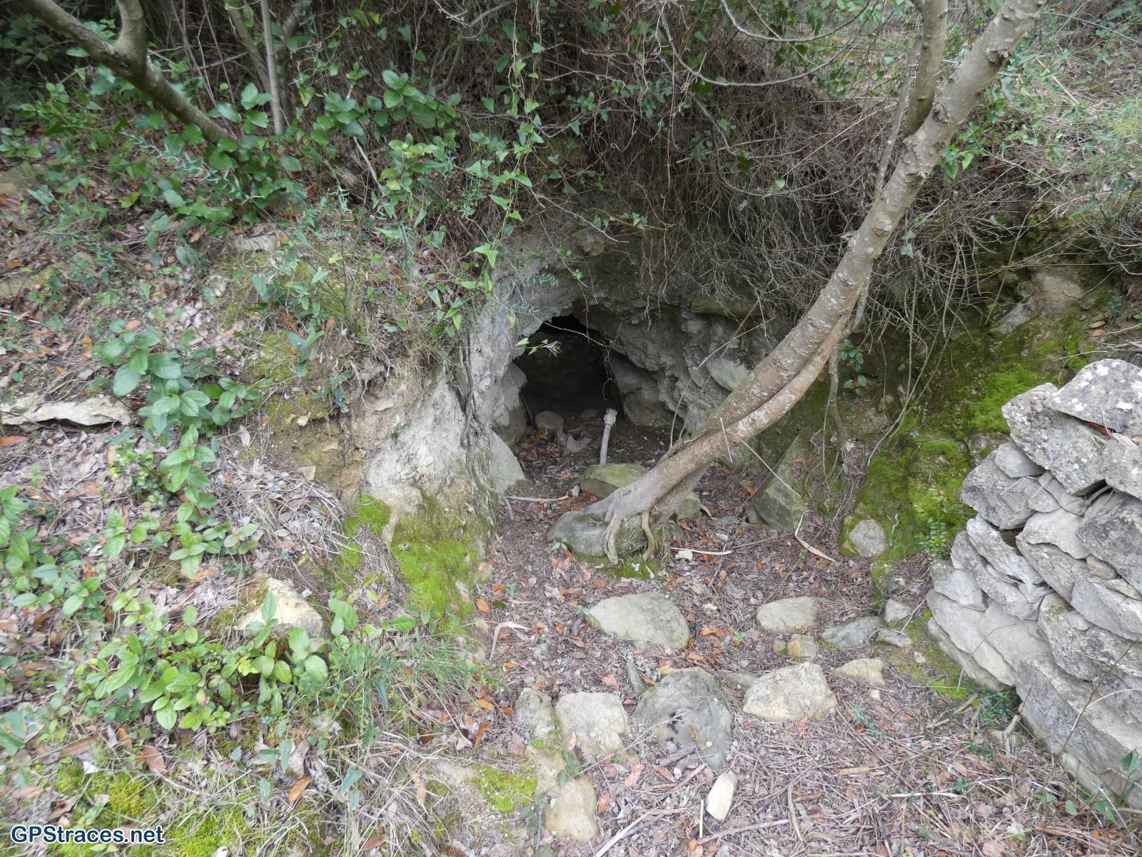 Bouches du Rhône-Alpilles - Les cascades - Les Quatre Termes–18