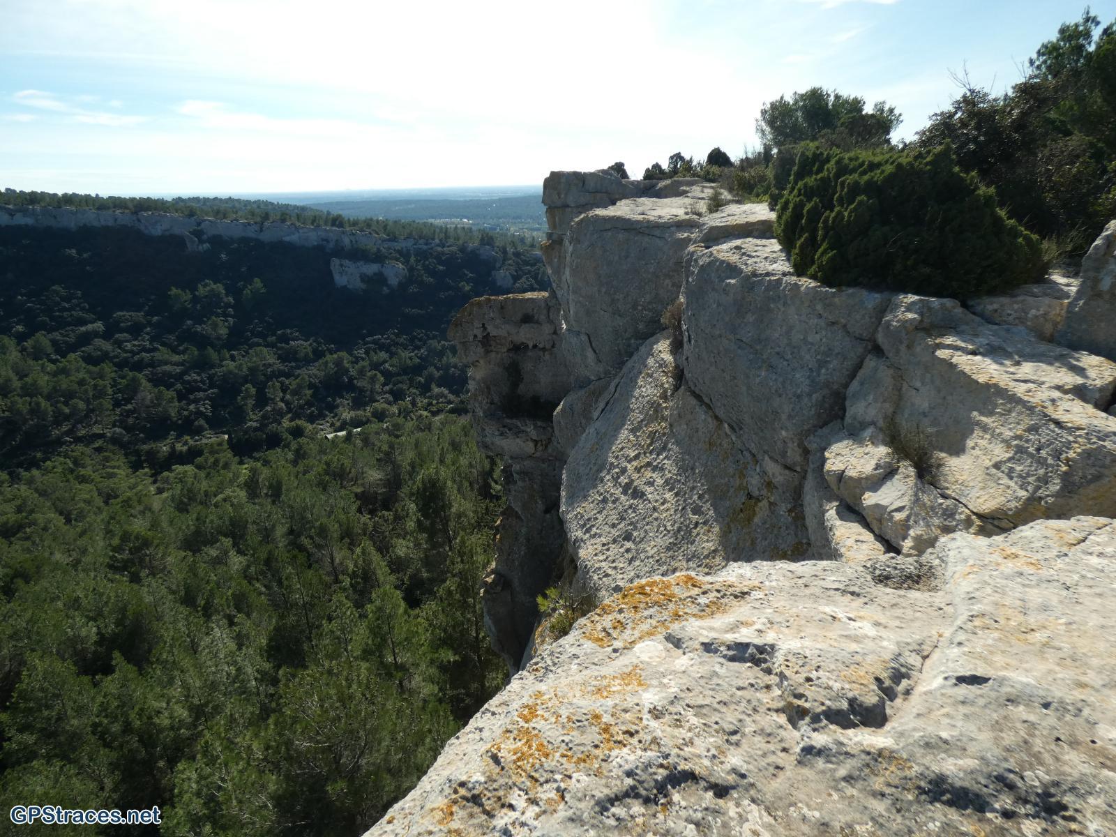 Sur la falaise
