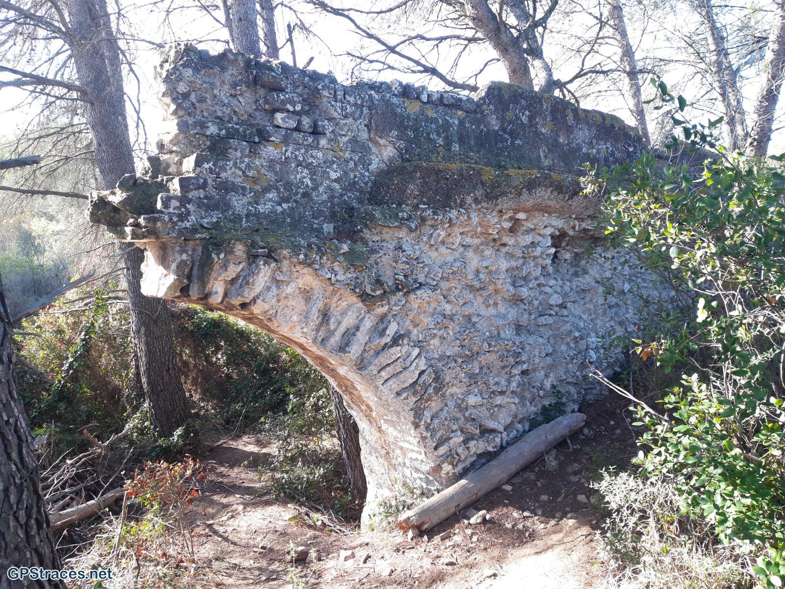 Bouches du Rhône-Alpilles - De Fontvielle au Paradou–11