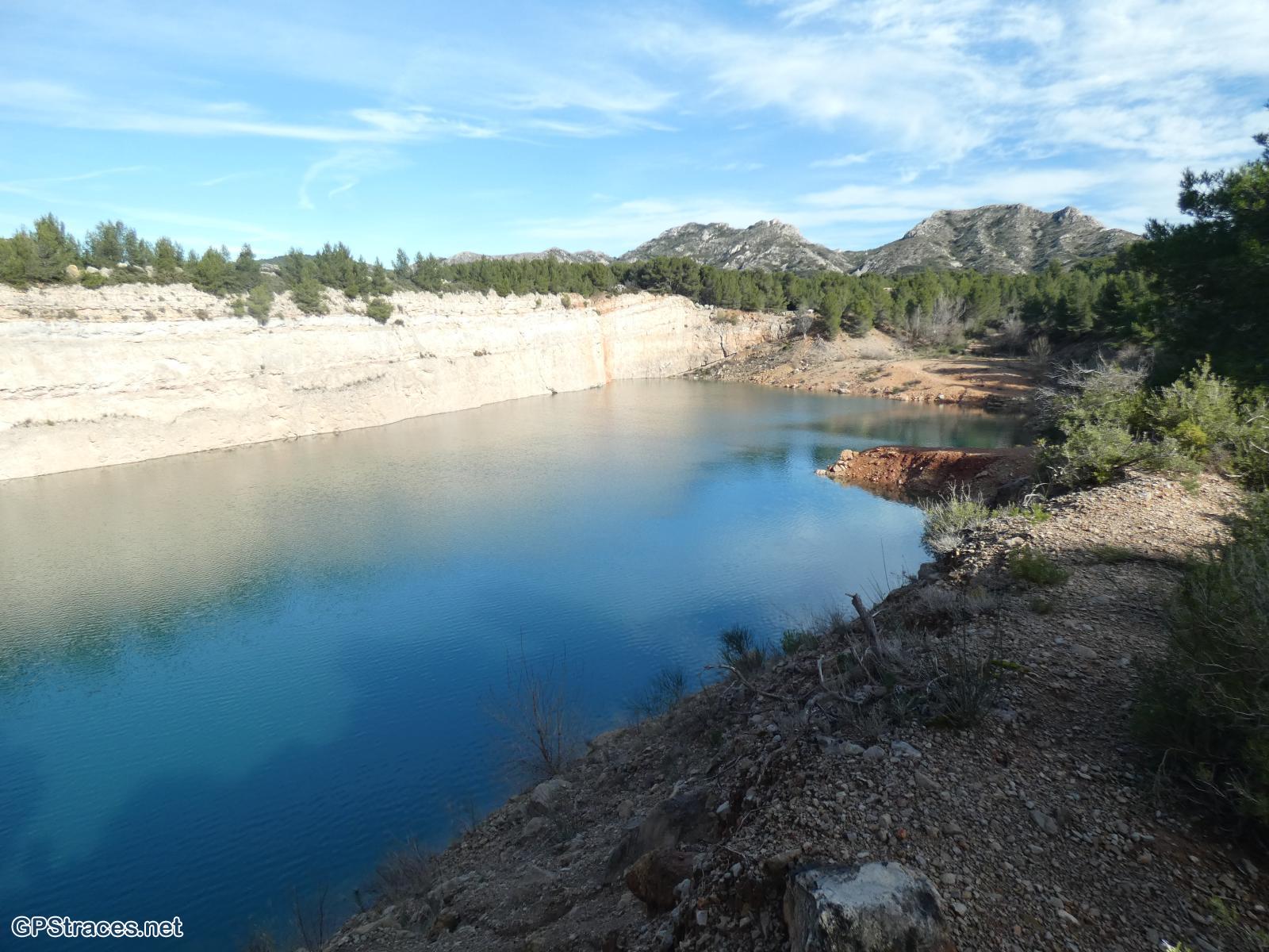 Bouches du Rhône-Alpilles : Des Gipières aux Calans–8