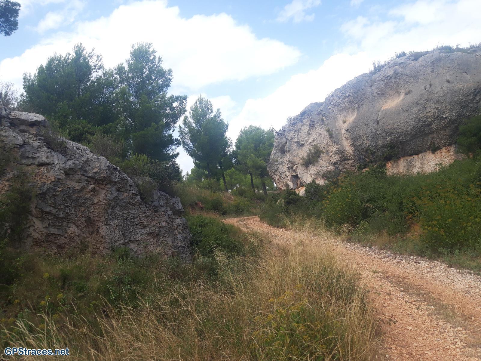 Bouches du Rhône-Alpilles - Les grands Calans - Le Mas Rouge–15