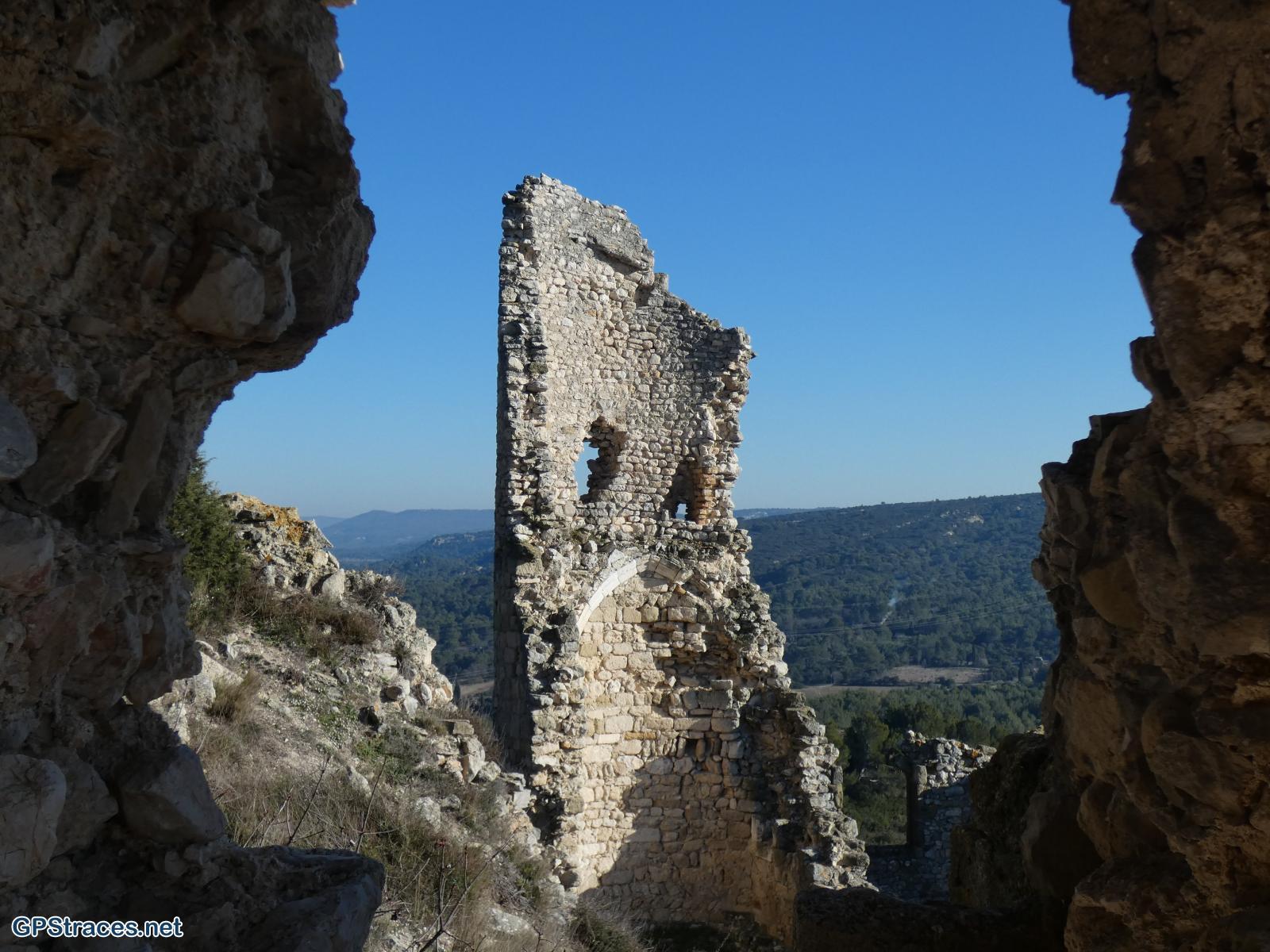 Bouches du Rhône-Alpilles - Lamanon - Castellas de Roquemartine–13