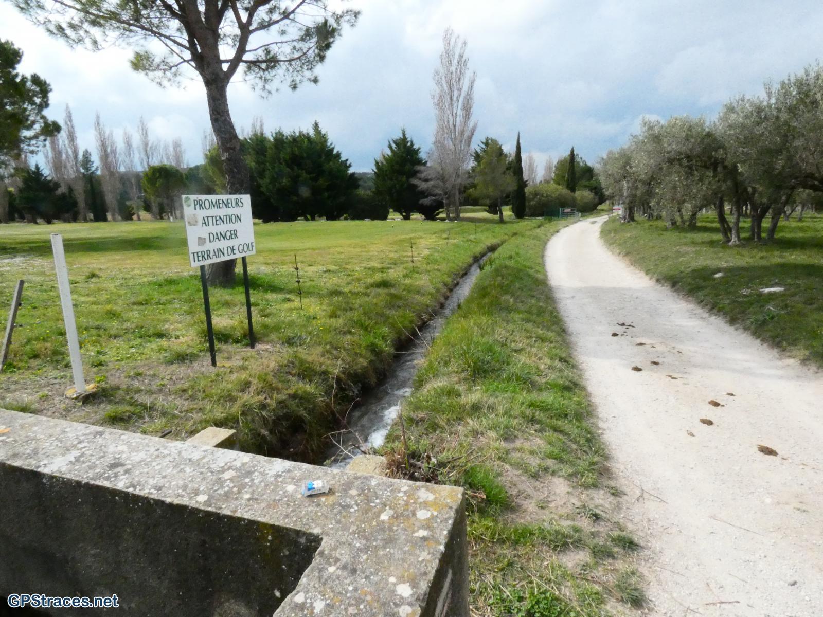 Bouches du Rhône-Alpilles - Mouriès - Aureille–1