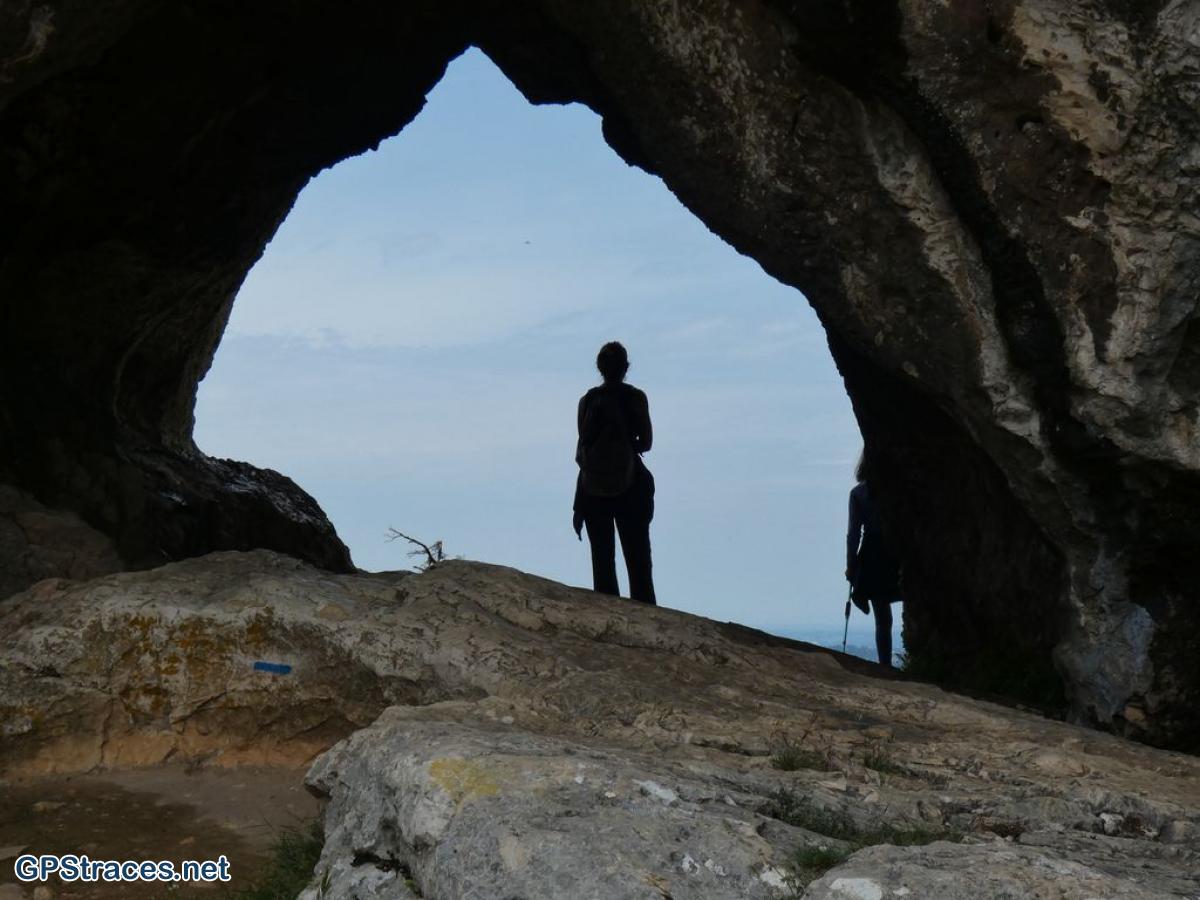 Arche sur le chemin des échelles