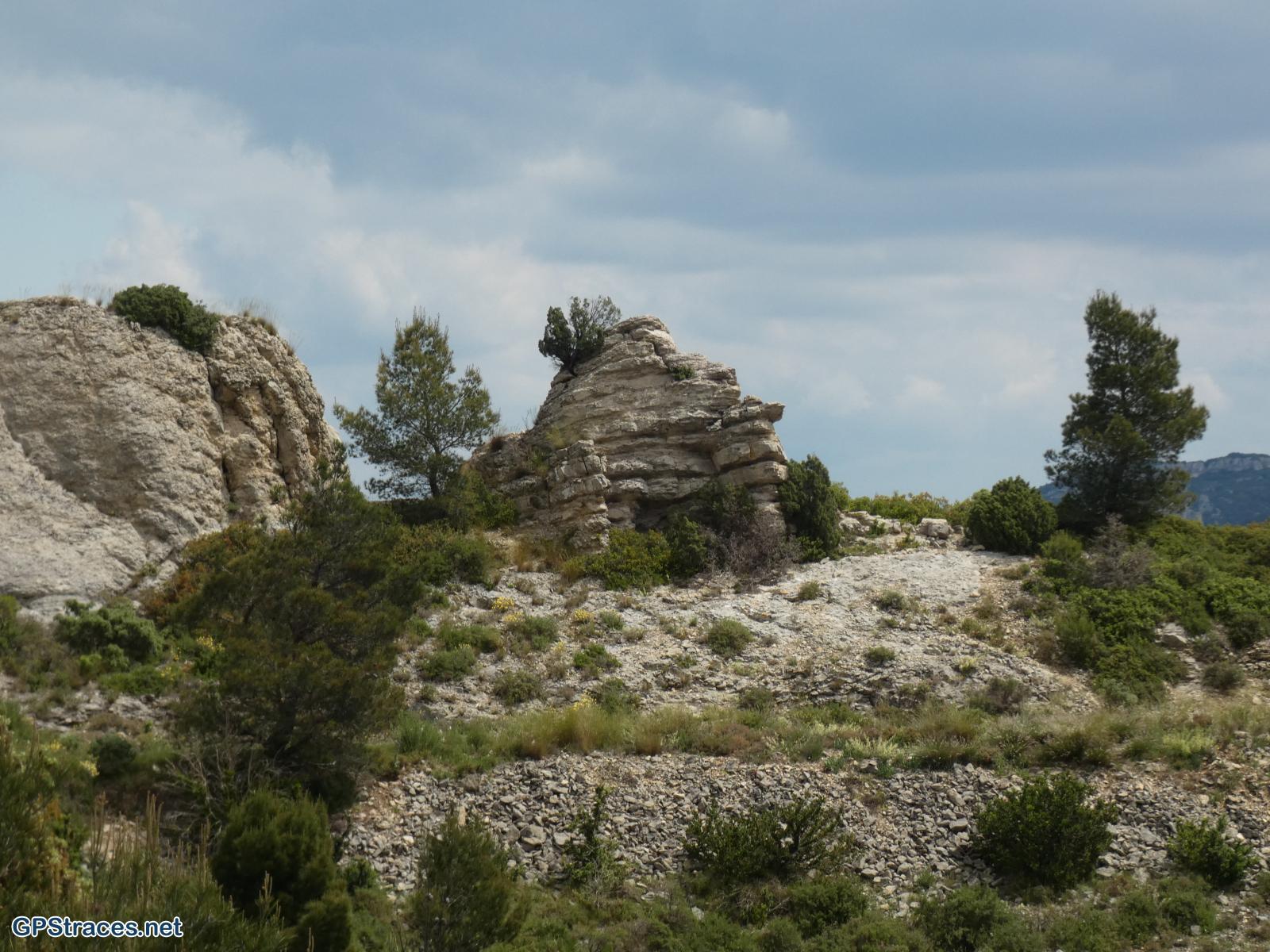 Bouches du Rhône-Alpilles - Tour de guet - Valmouriane–5