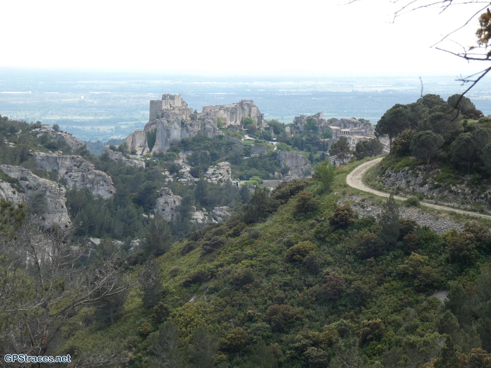 Bouches du Rhône-Alpilles - Tour de guet - Valmouriane–10