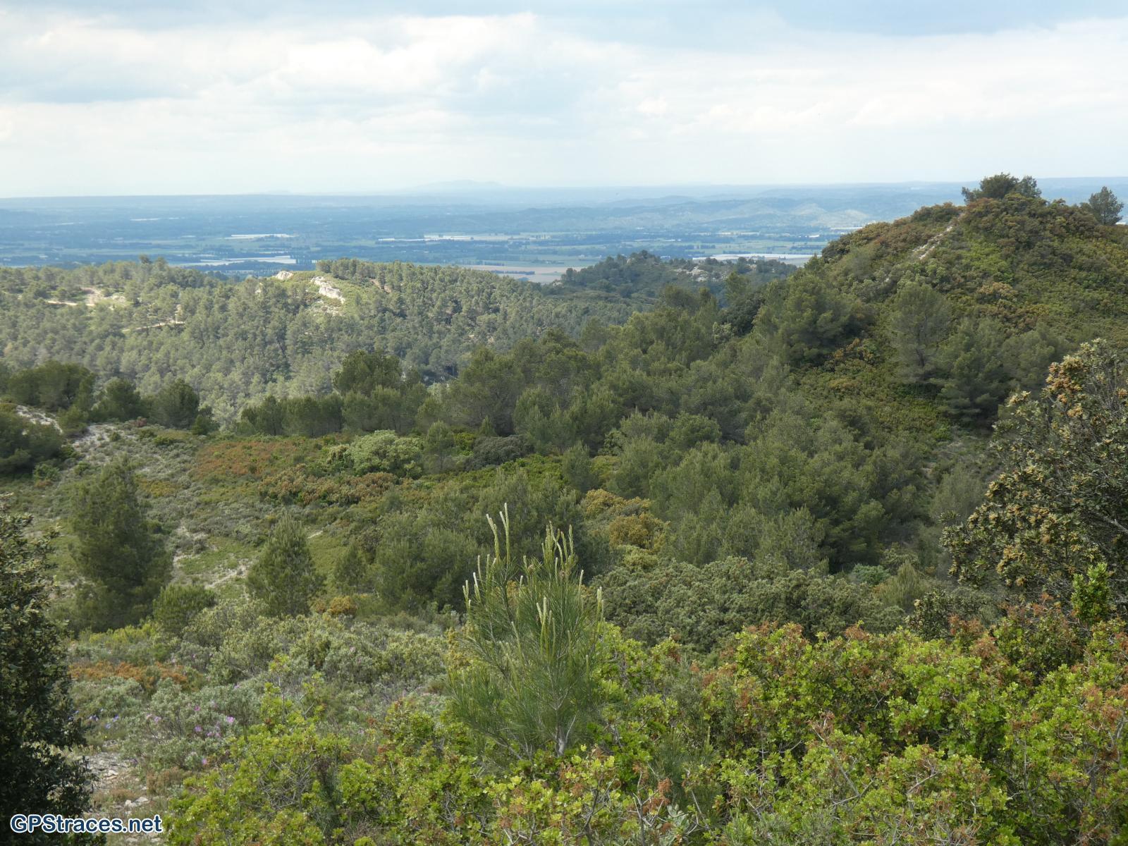 Bouches du Rhône-Alpilles - Tour de guet - Valmouriane–12