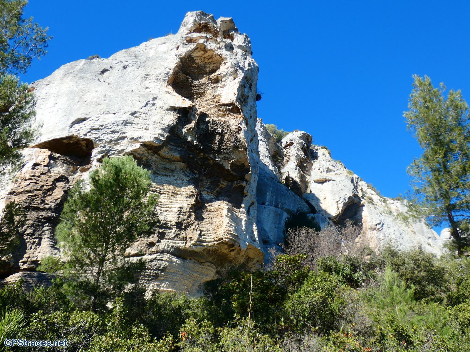 Bouches du Rhône-Alpilles - Vallon des Cabrières - Chapelle Saint Peïre–2