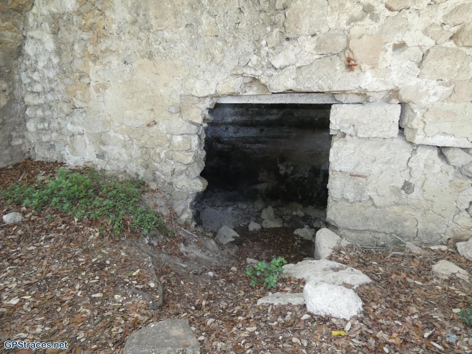 Bouches du Rhône-Charleval - Chapelle Ste Anne de Goiron–12