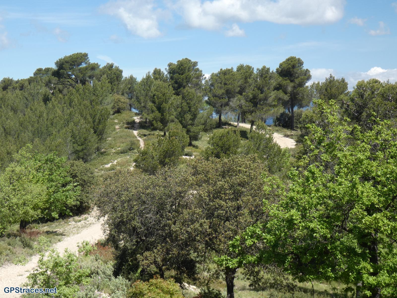 Bouches du Rhône-De Rognes au bassin de St-Christophe–3