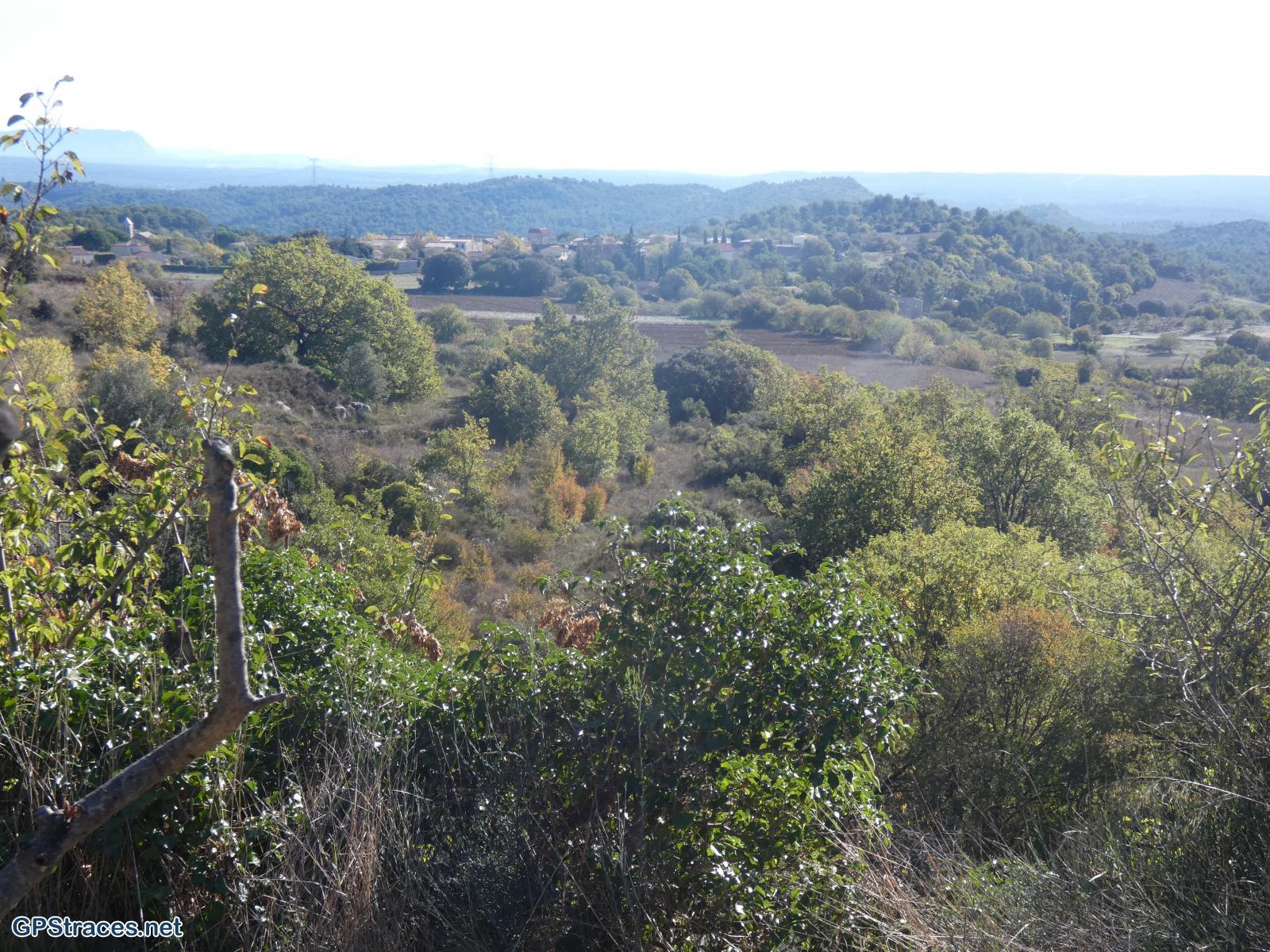Bouches du Rhône-De Vernègues à Aurons–0