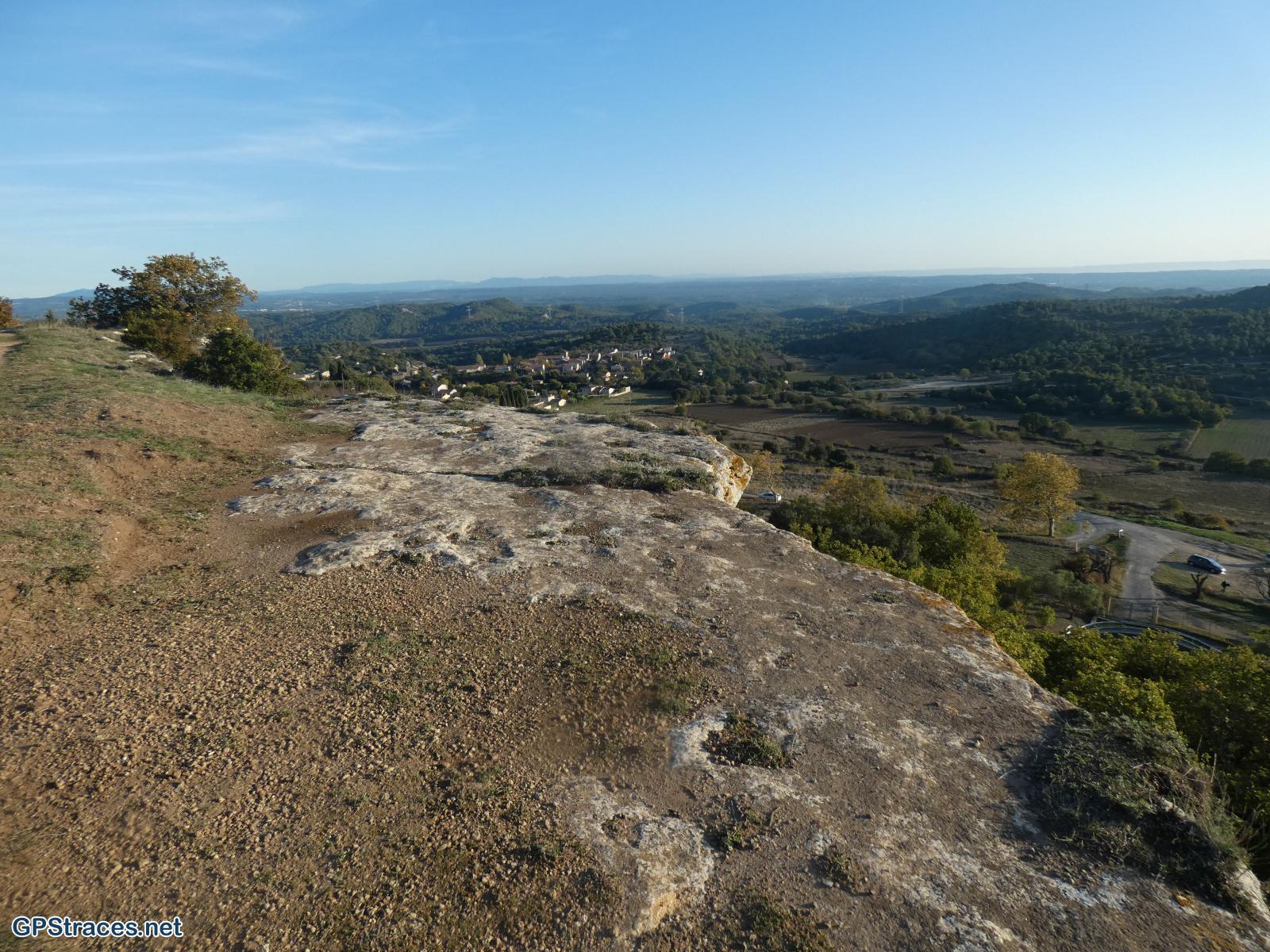 Sur le plateau de Vernègues