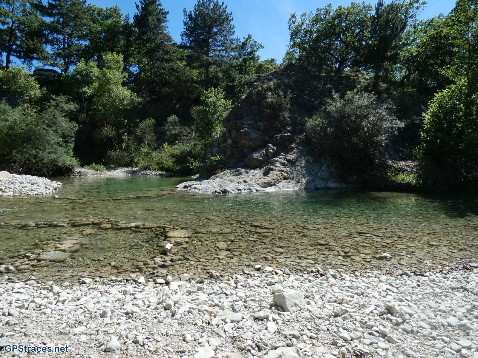 Baignade dans le Lez