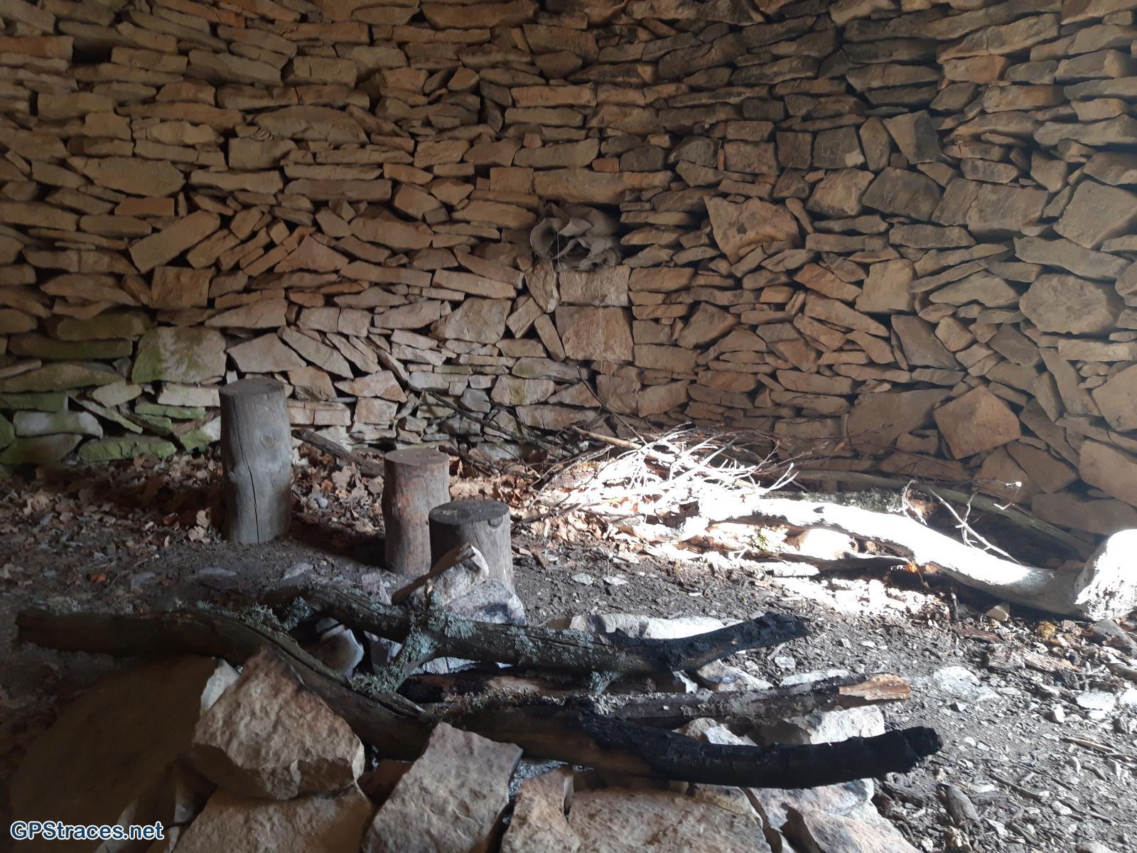 Drôme-Cabane de Cyprien par Montbrun–6