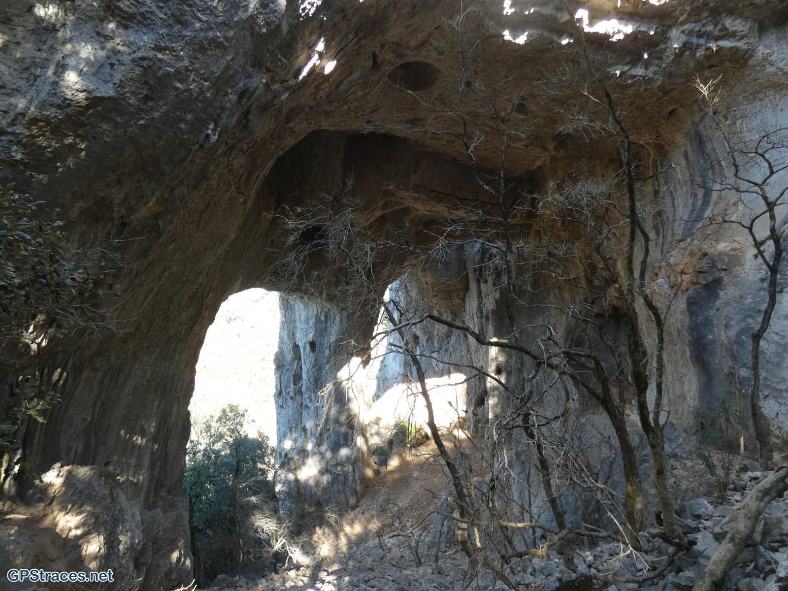 La triple arche