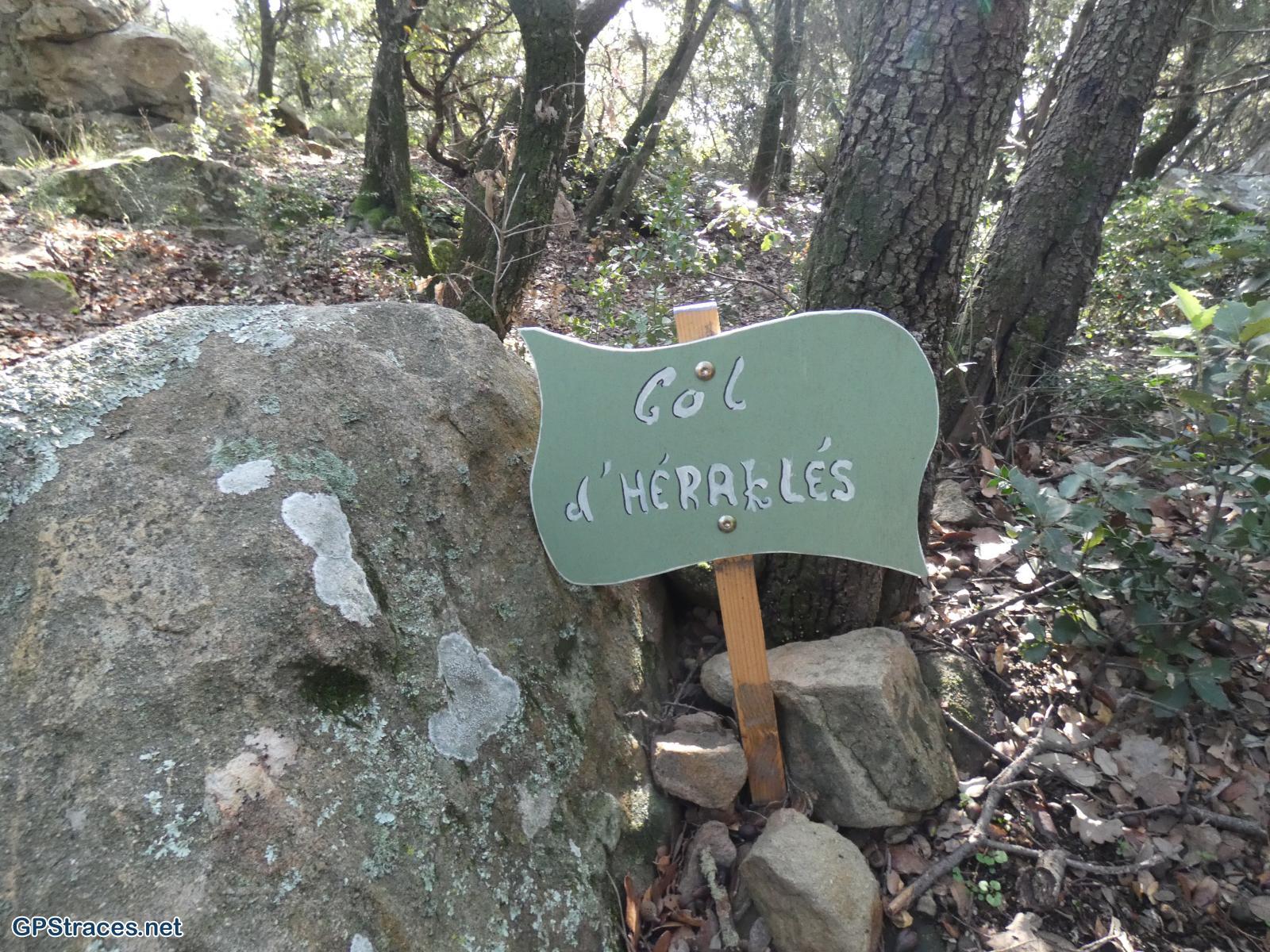 Gard-De La Capelle à Saint-Hippolyte-de-Montaigu–11