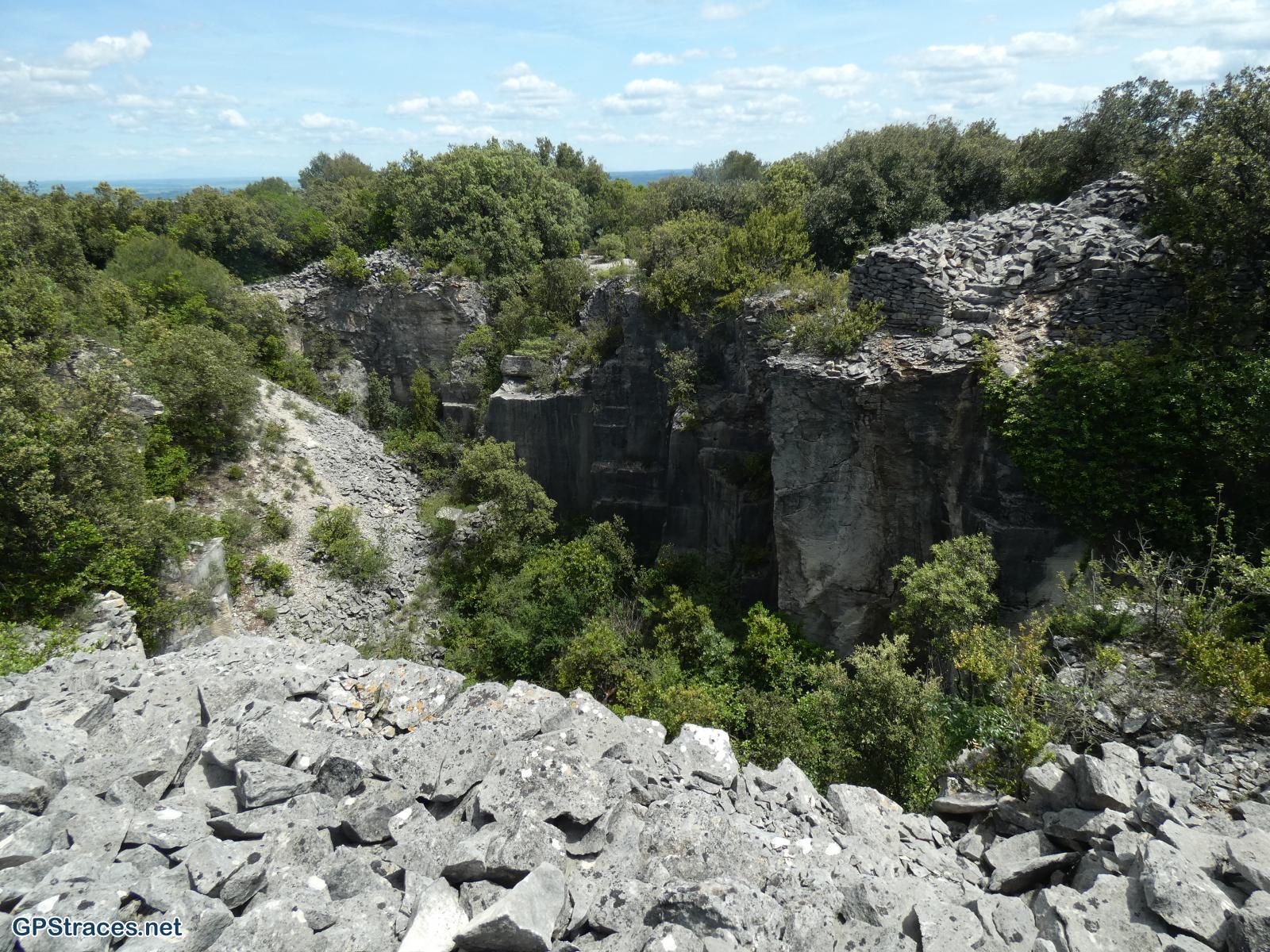 Gard-Les carrières et le bois des Lens–11