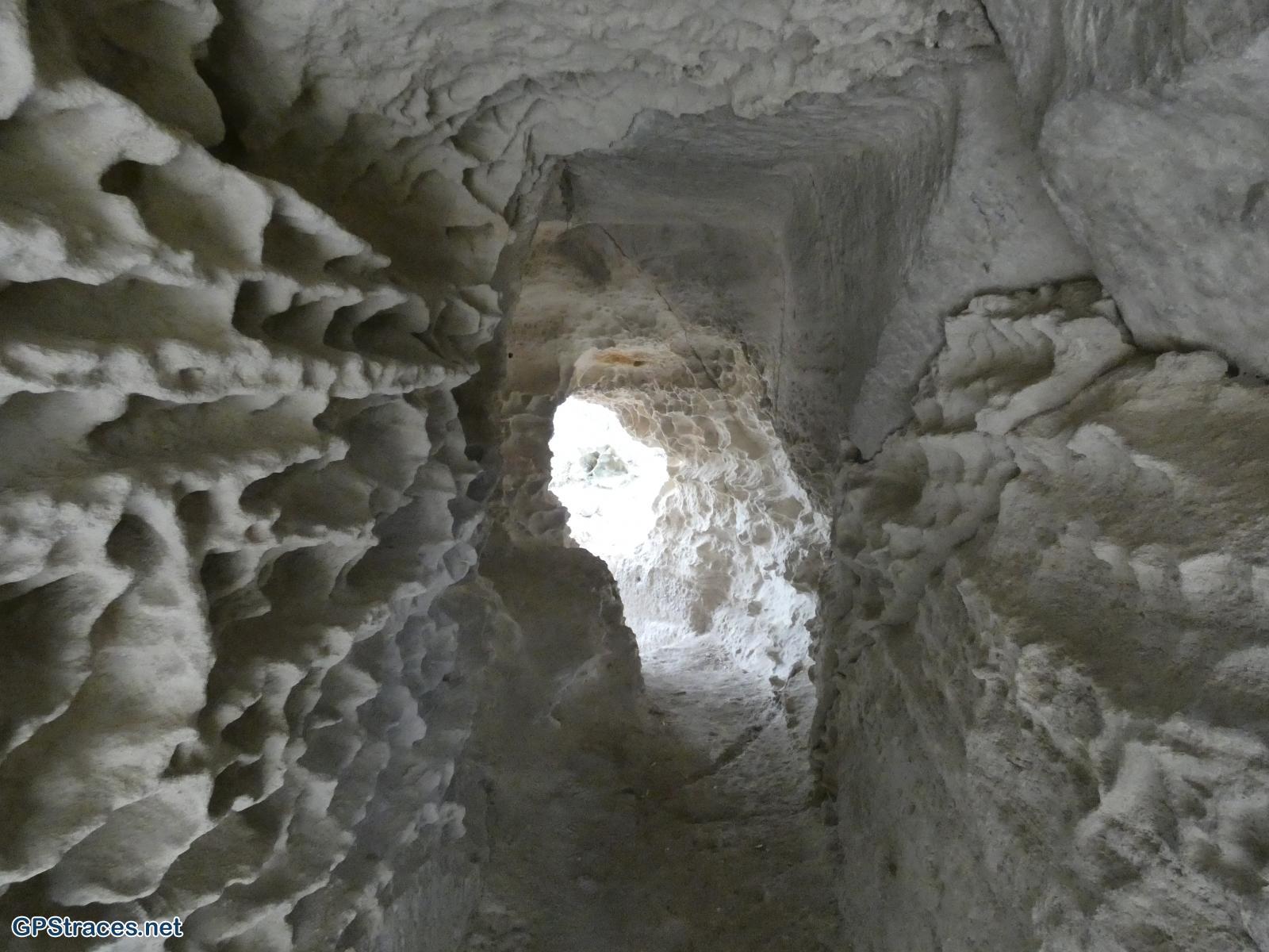 Passage troglodyte