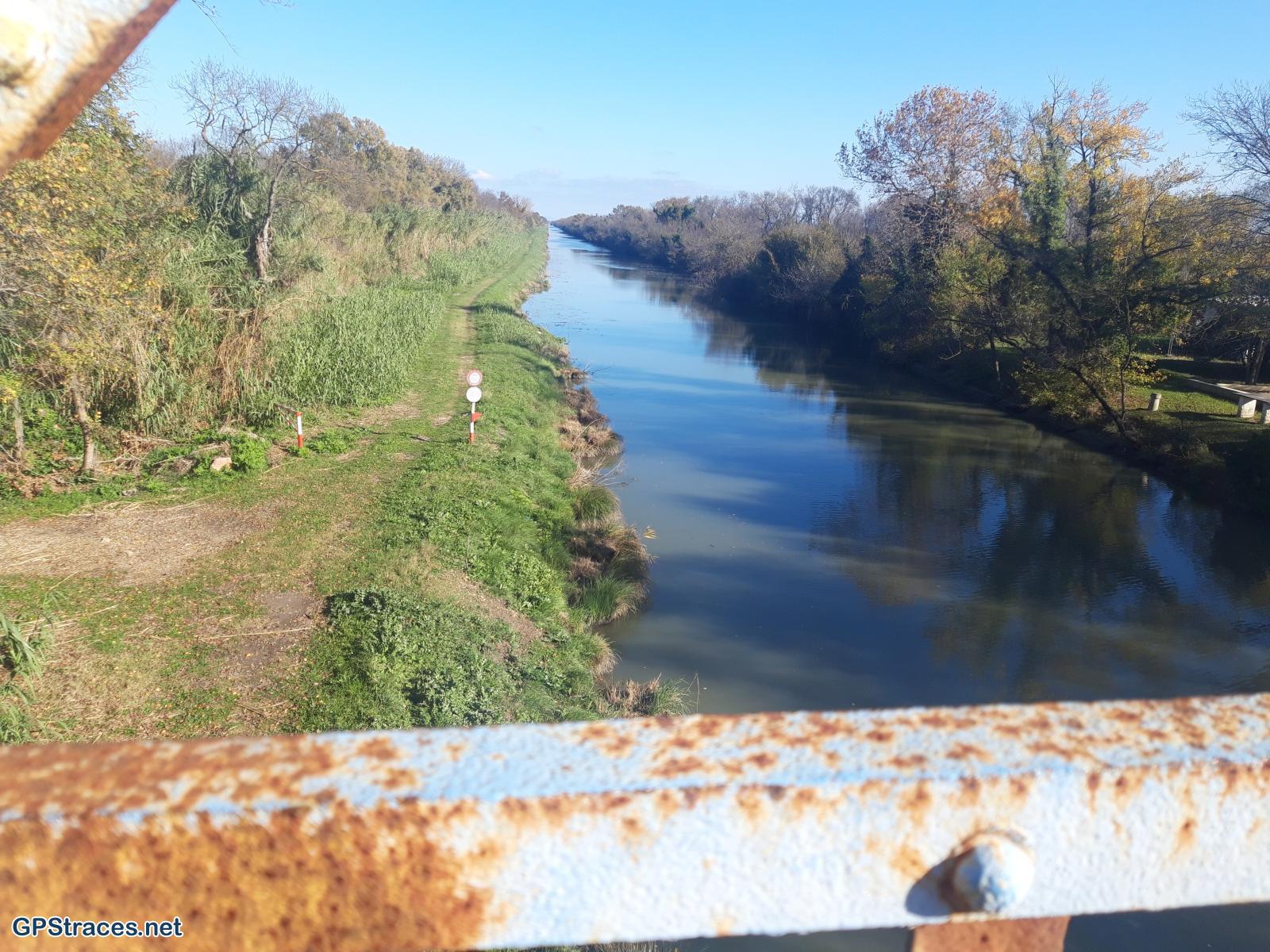 Le canal du Rhône à Sète