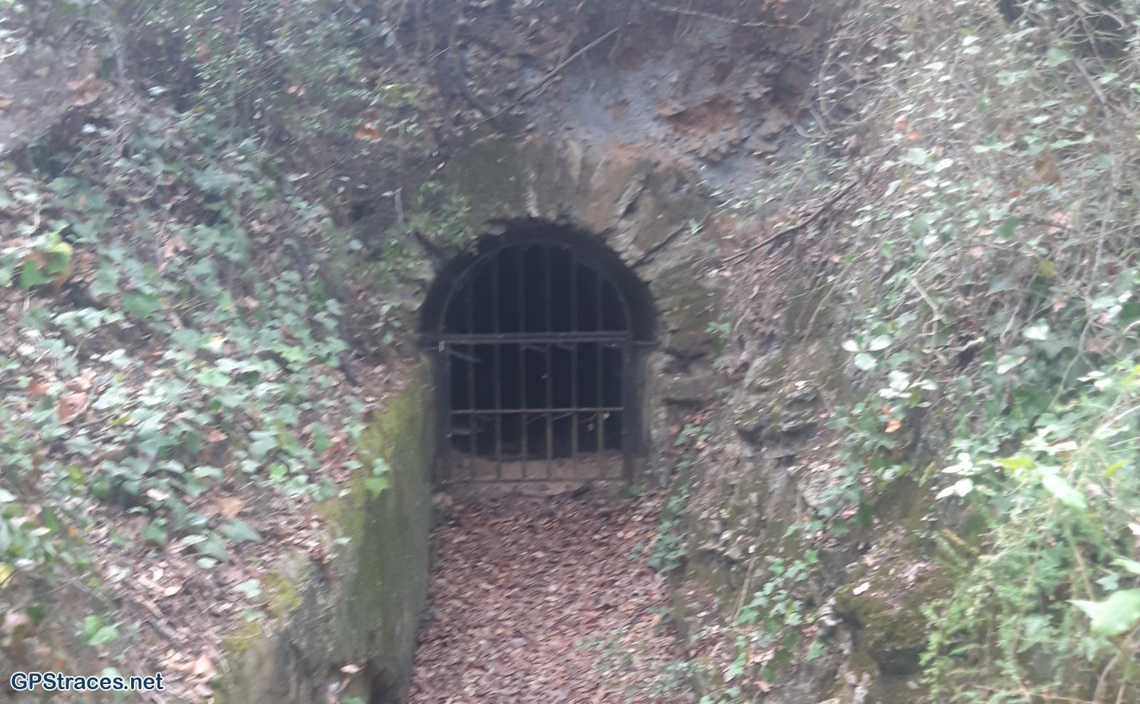L'aqueduc à proximité du pont