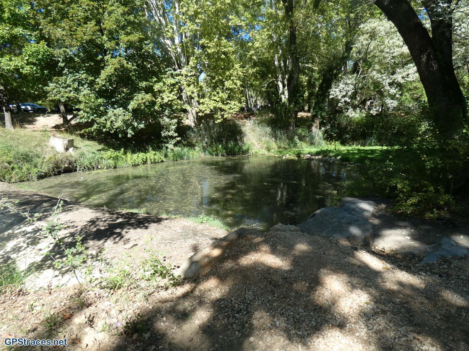 Gard-Les Fumades - Défilé de l'Argensol–0