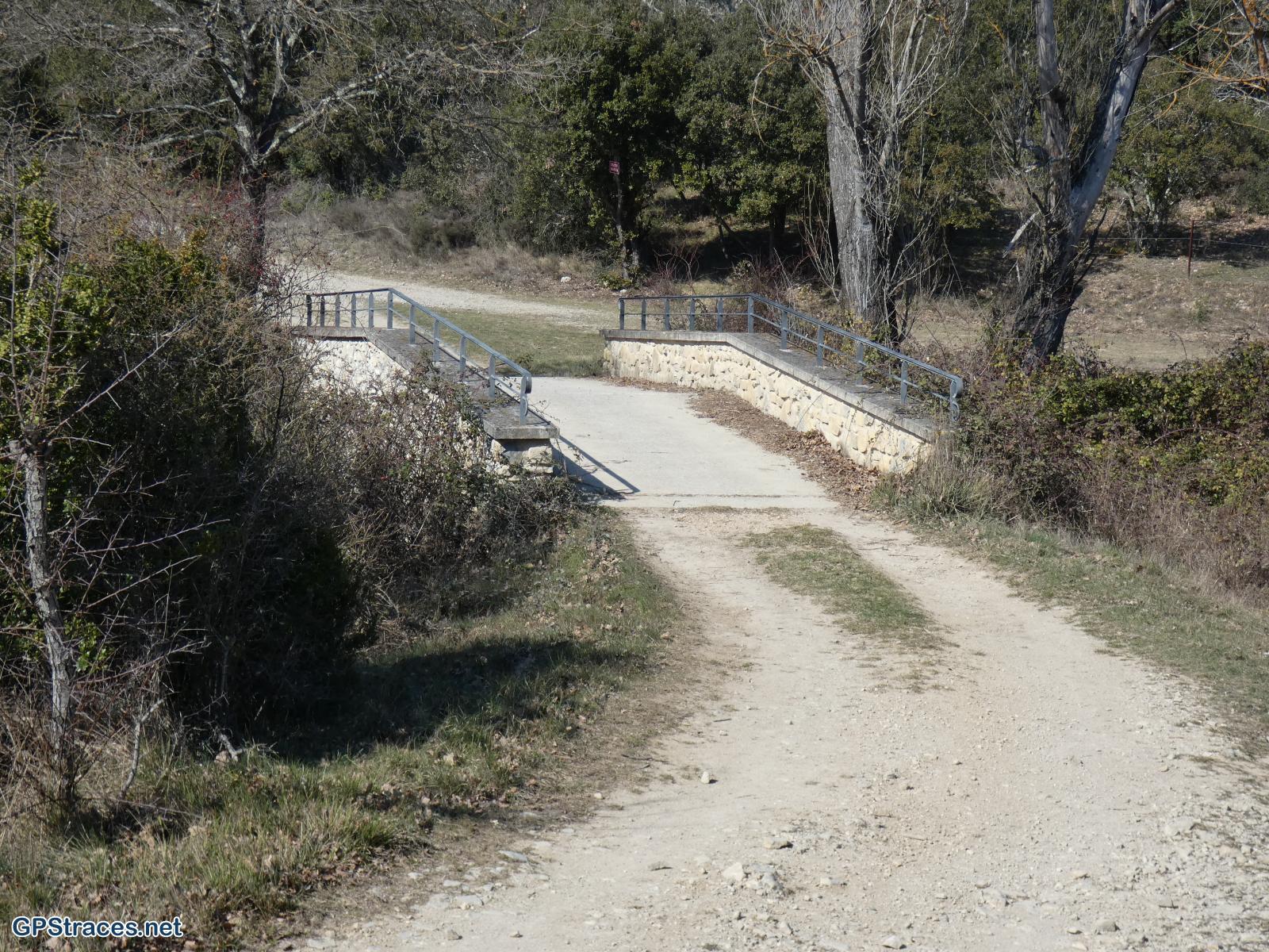 Le pont de Perret