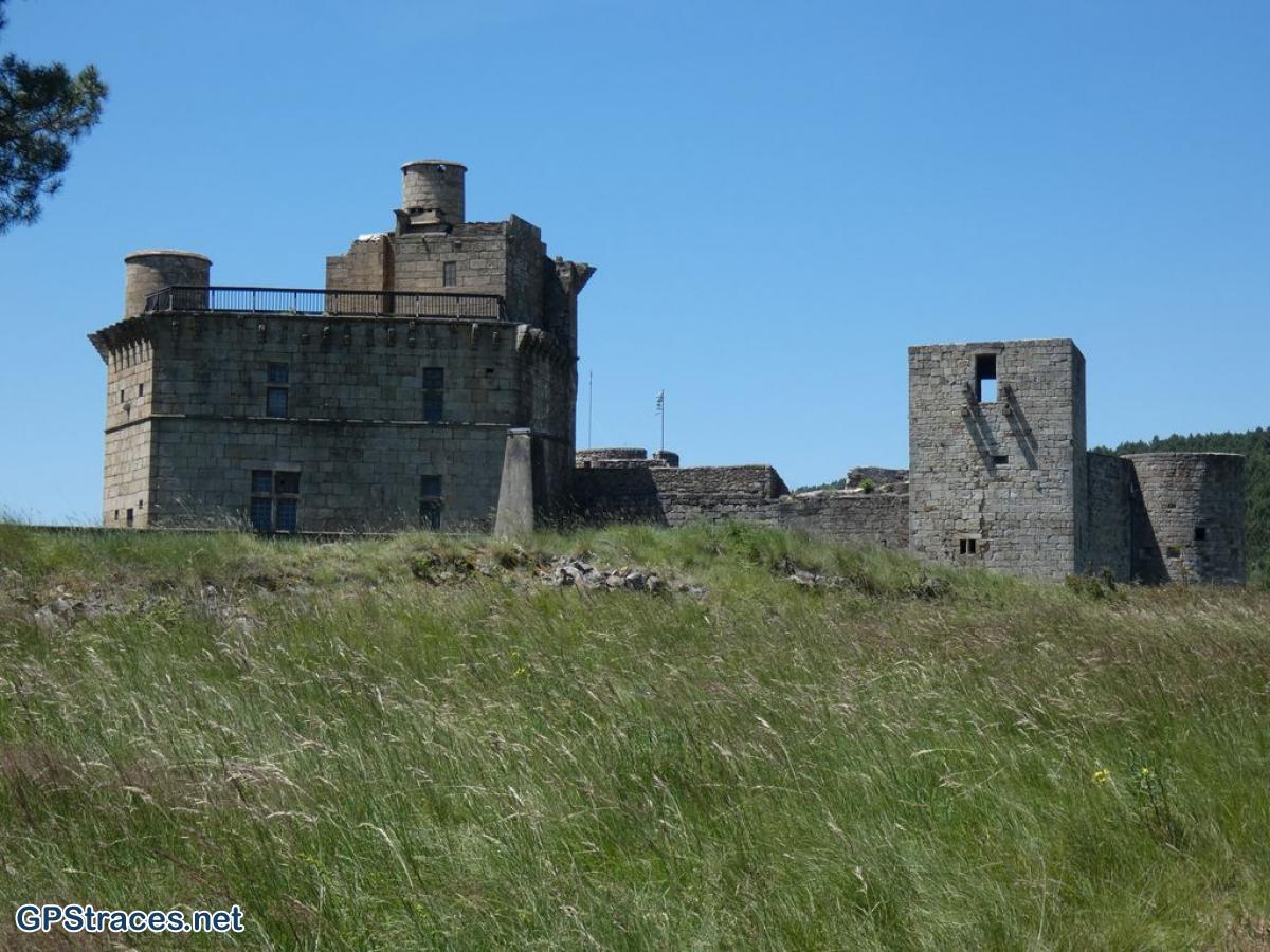 Arrivée au château de Portes