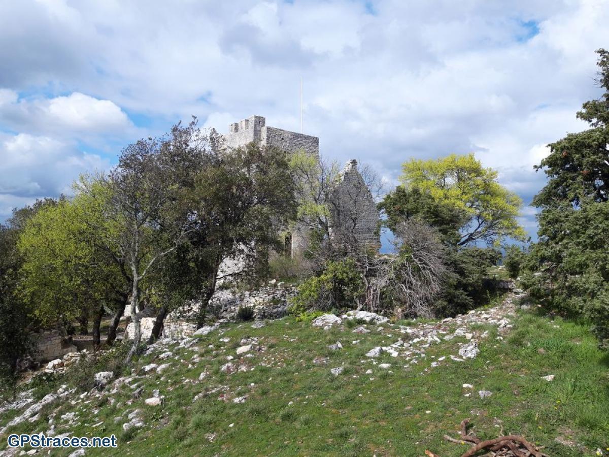 Gard-Le Mont Bouquet - Le Castellas–13