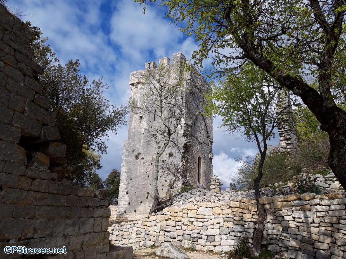 Gard-Le Mont Bouquet - Le Castellas–14