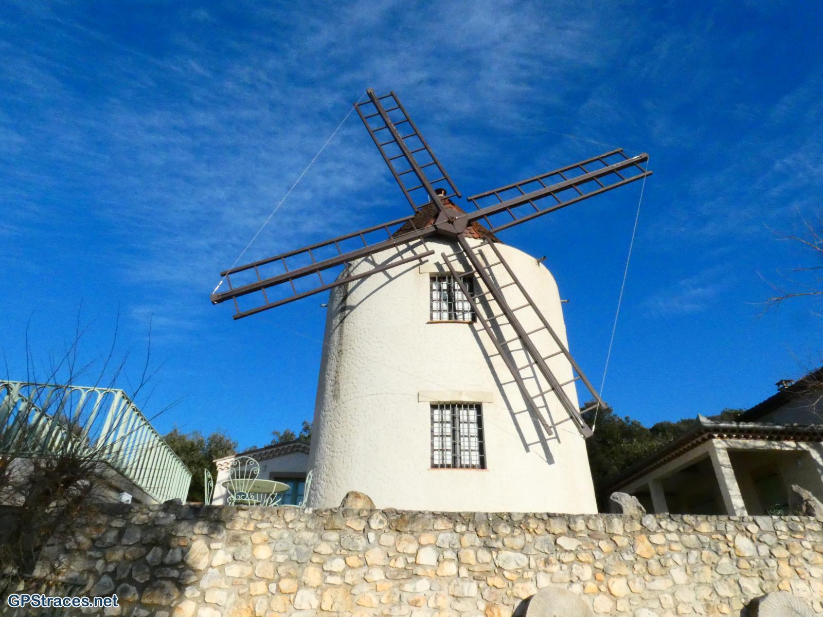 Gard-Les Petites Aiguières - Château d'Allègre–27