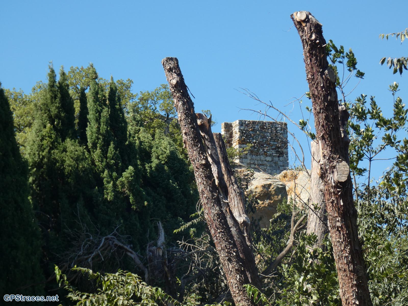 Le château de Pougnadoresse