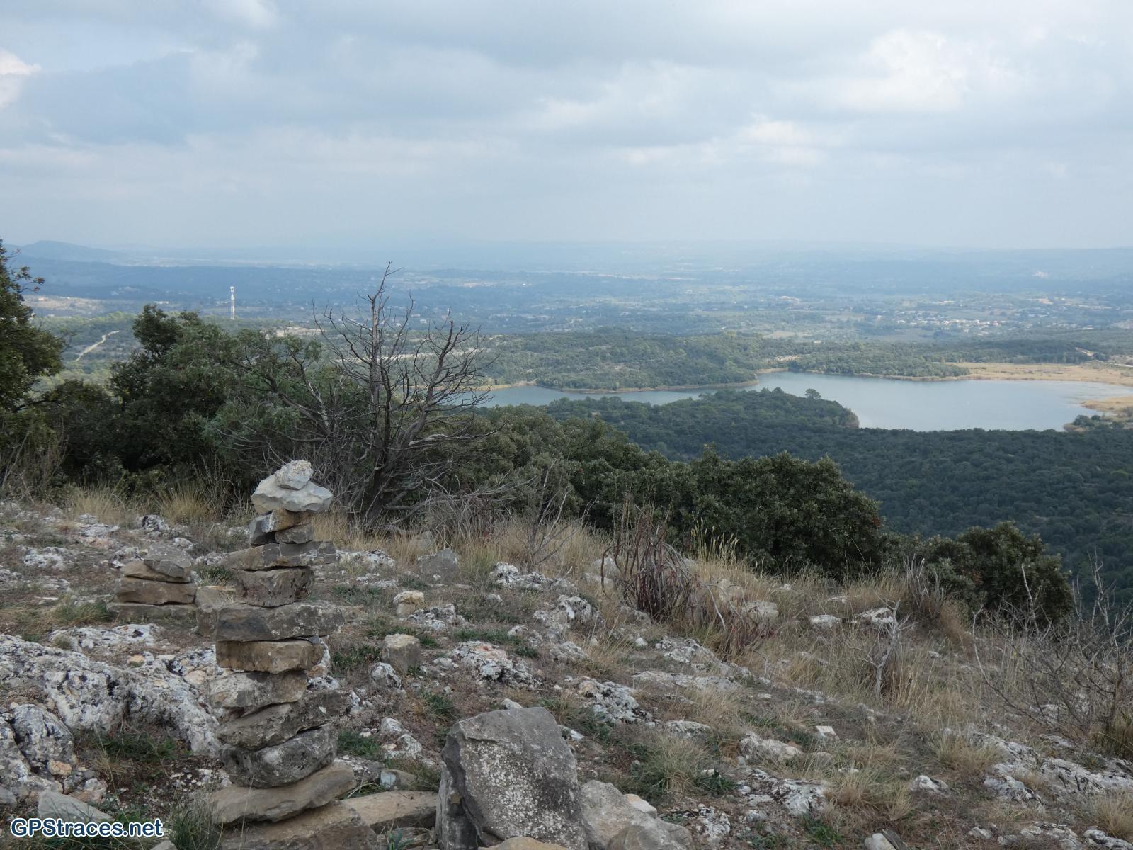 Une vue depuis le castellas