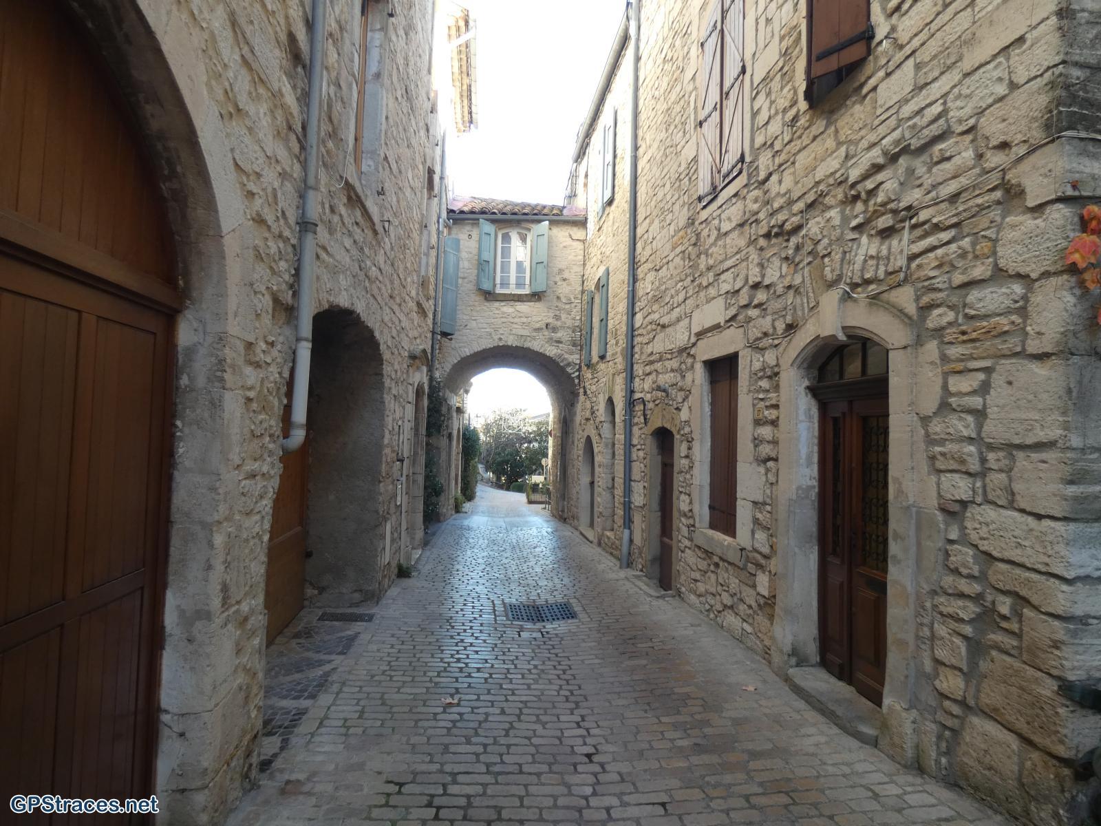 Vézénobres