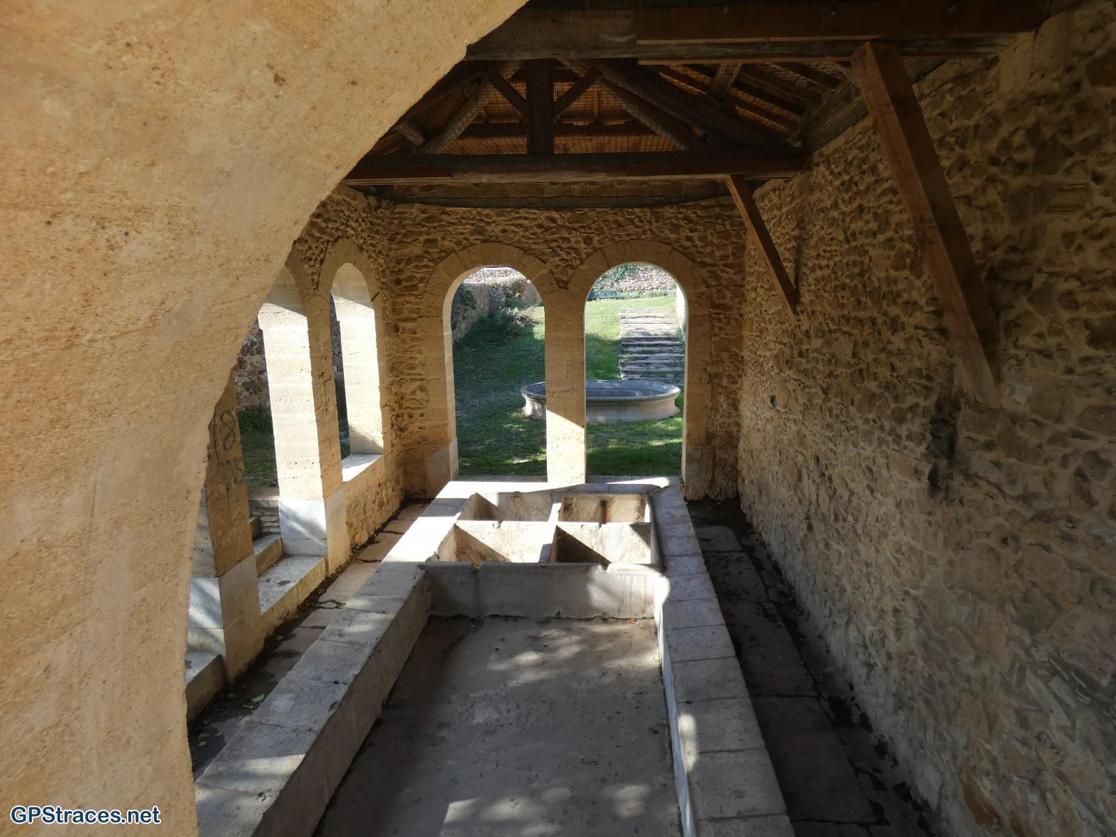 Le lavoir de La Bruguière