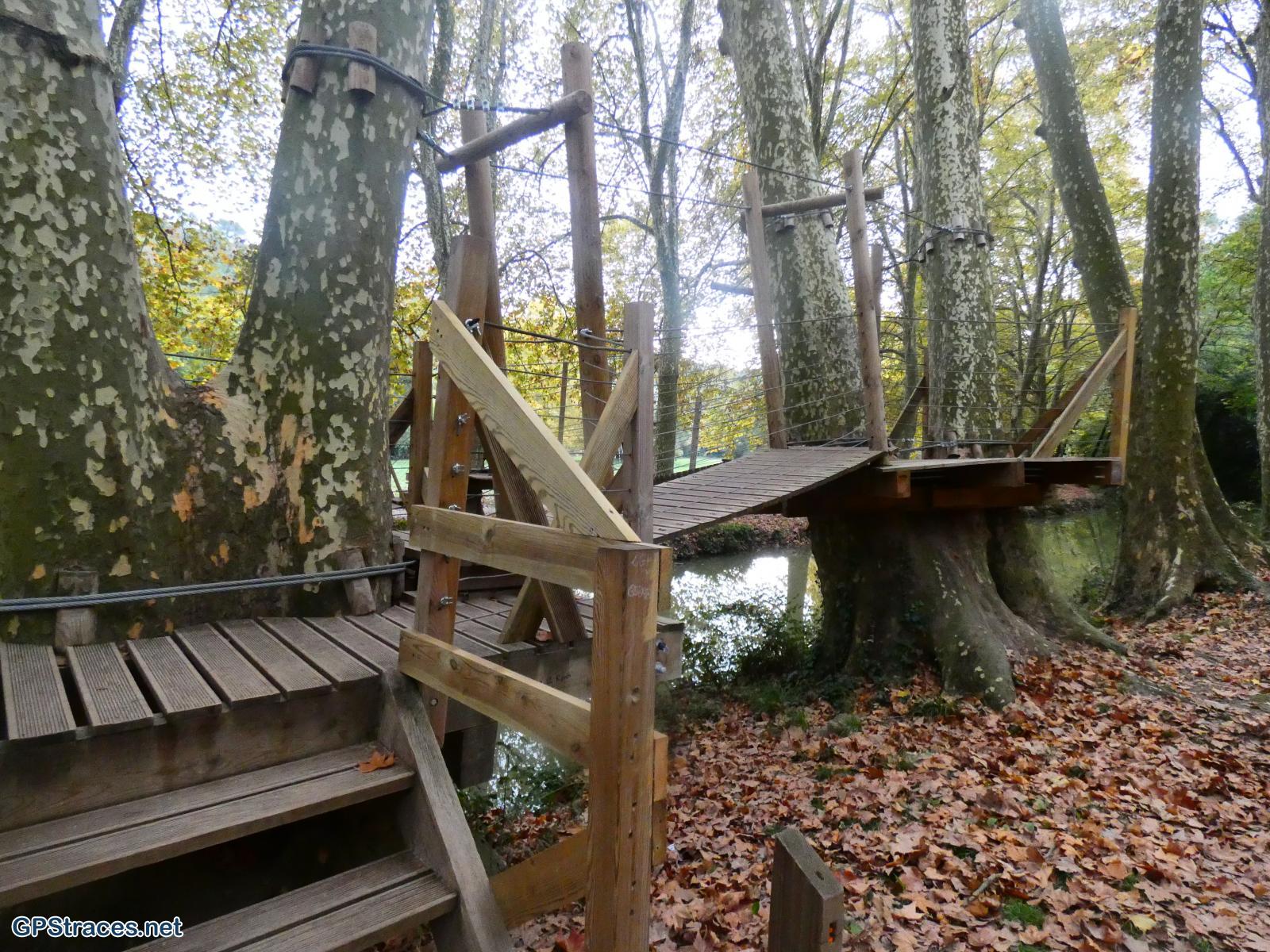 Gard-Saint-Maximin - La Fontaine d'Eure - Uzès–13