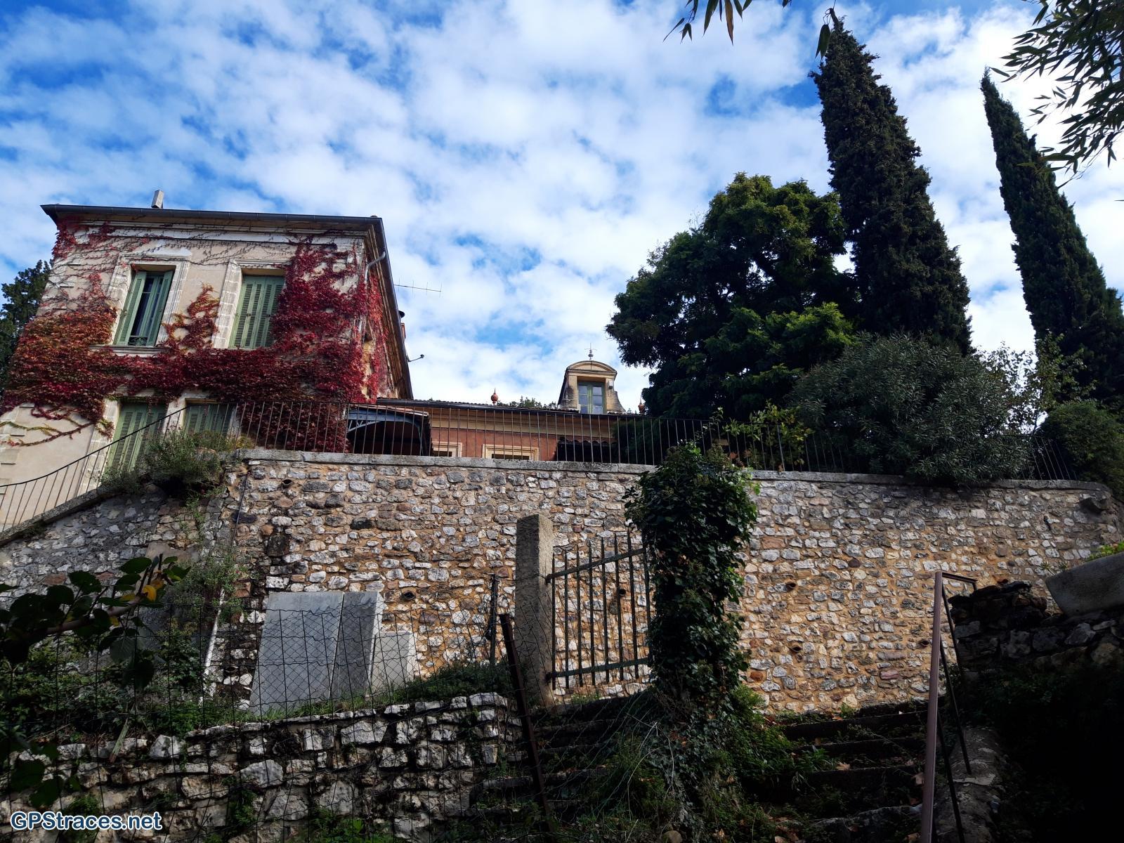 Gard-Saint-Maximin-Saint-Victor-des-Oules–3
