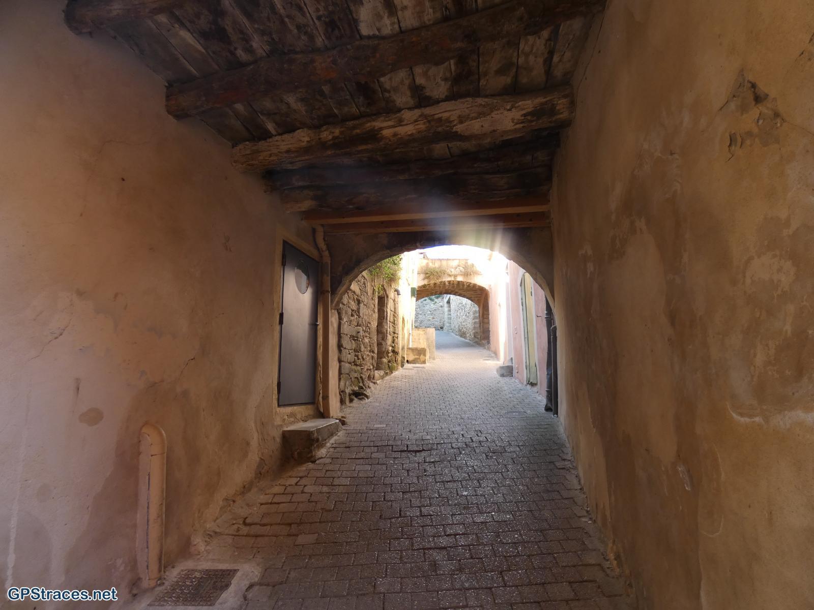 Saint Quentin La Poterie