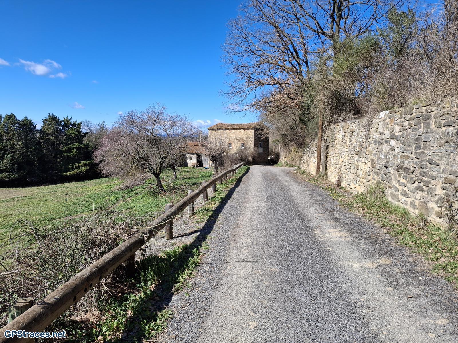 Arrivée à Saint-Étienne de l'Olm