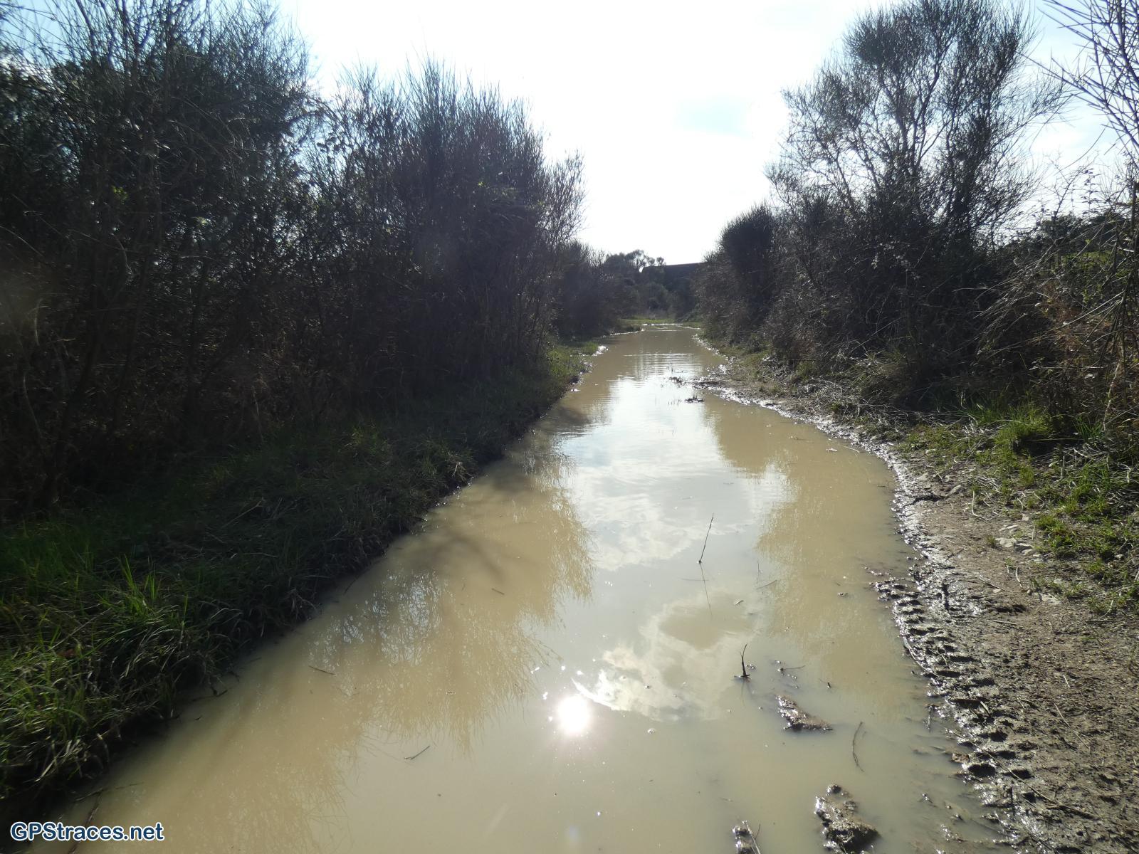 Le chemin est inondé