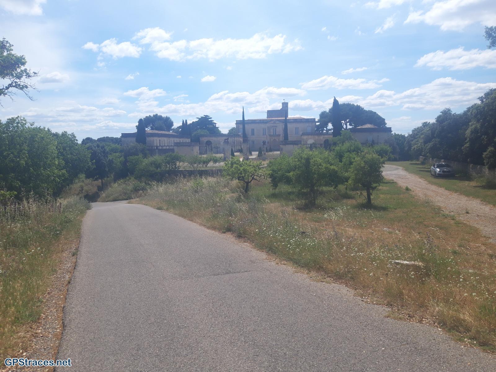 Le château de Montfrin