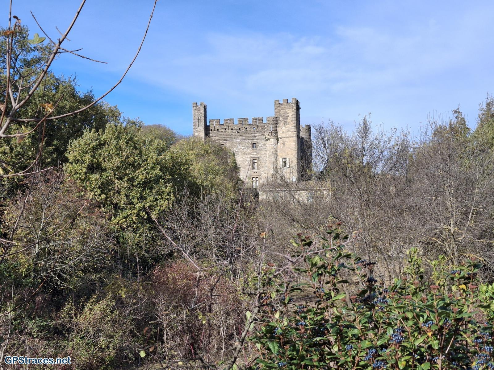 Le château Castelnau