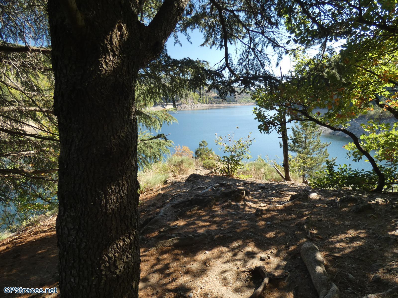 Le lac de Villlefort