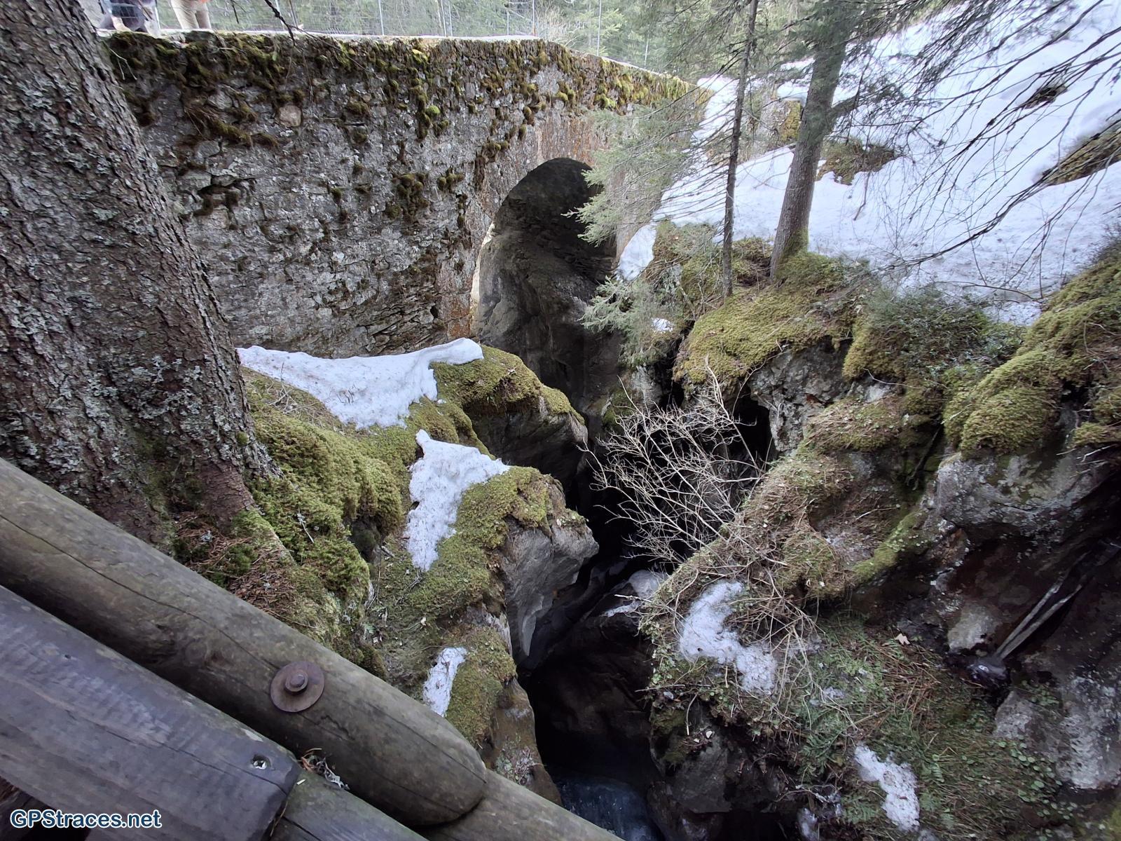 Haute Savoie-Du Cugnon au Pont Romain de la Téna–14