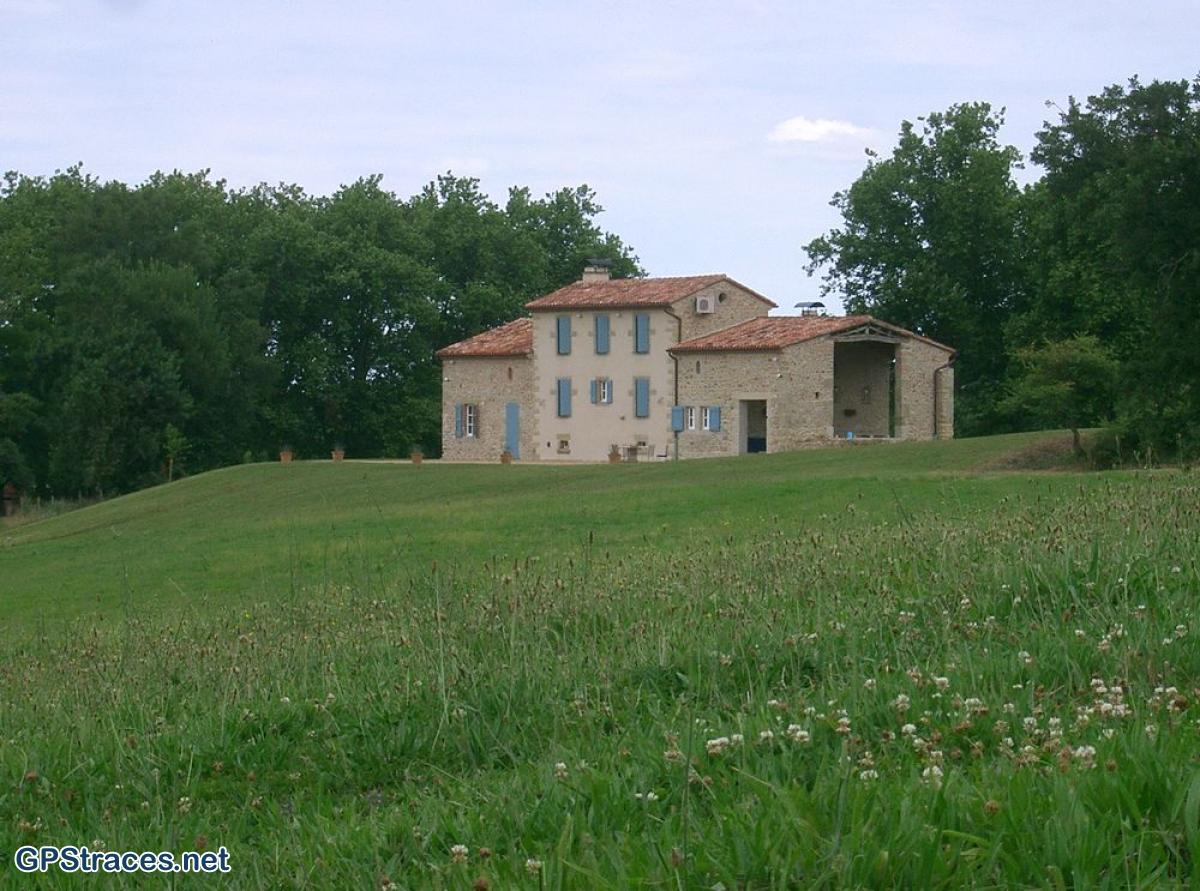 Tarn-Saint-Jacques de Compostelle : Castres - Les Peyrounels–0