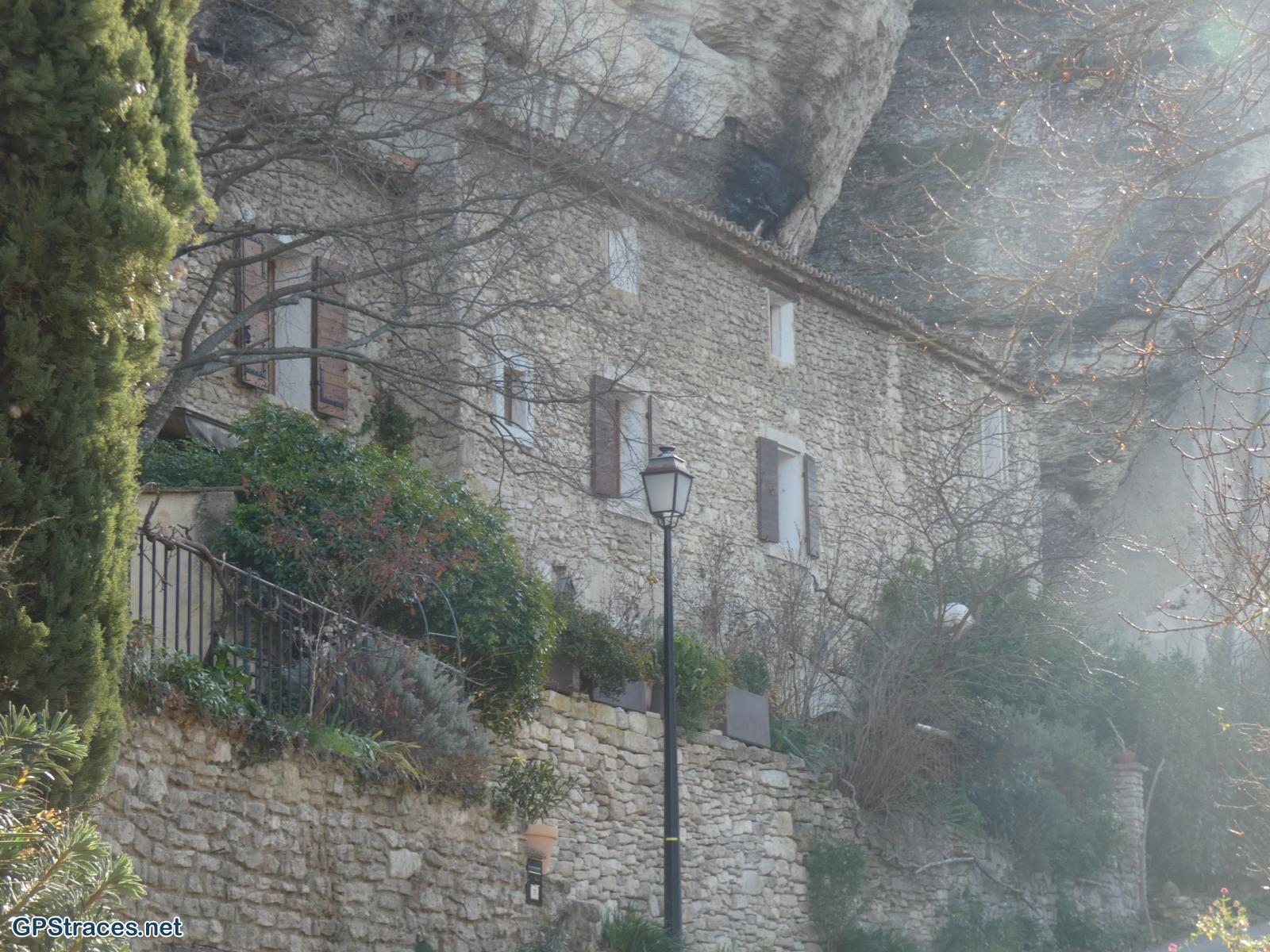 Vaucluse-Le Beaucet - La Fontaine du Rupt–2