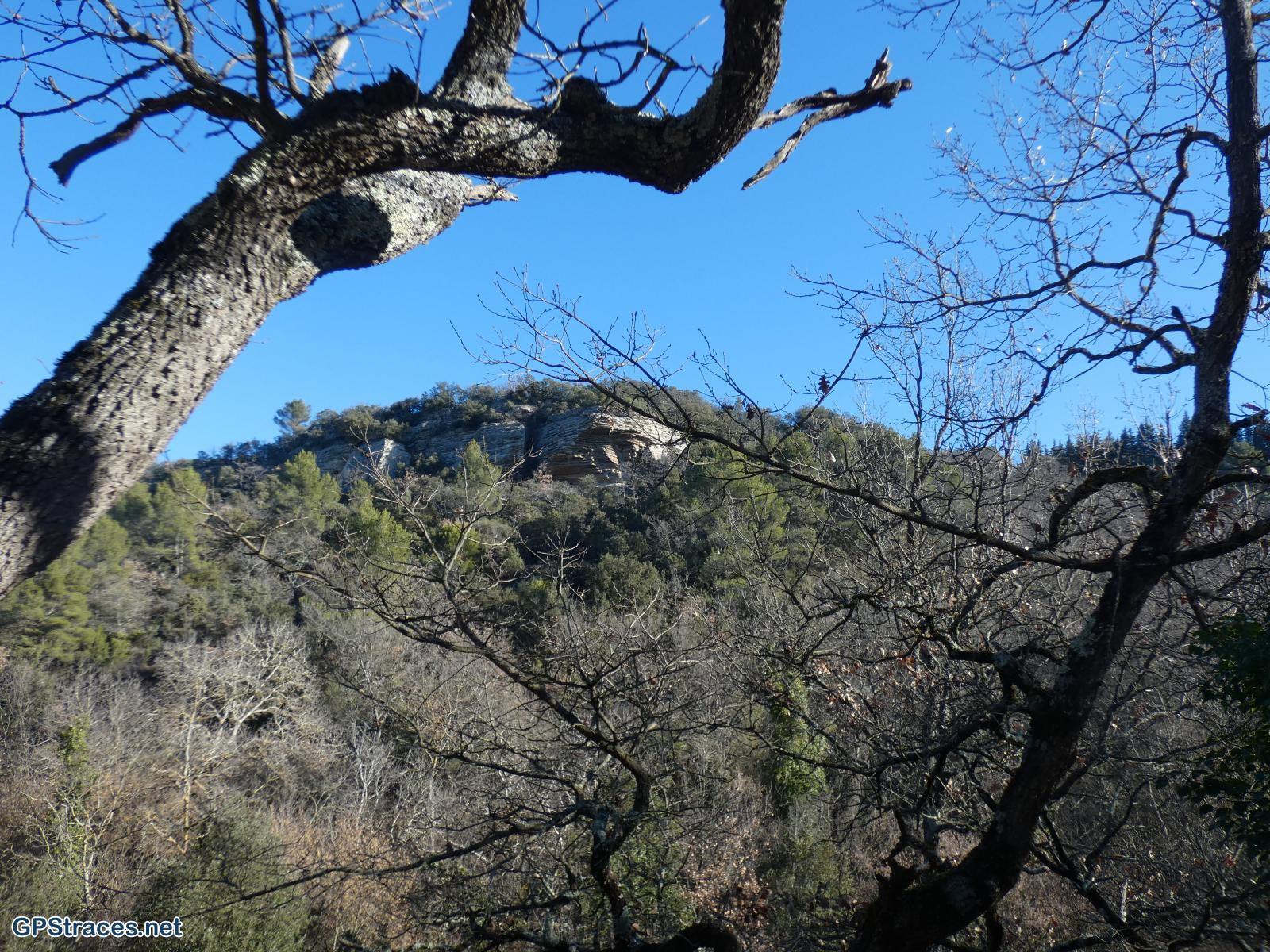 Vaucluse-Le Beaucet - Les trois Luisants–1
