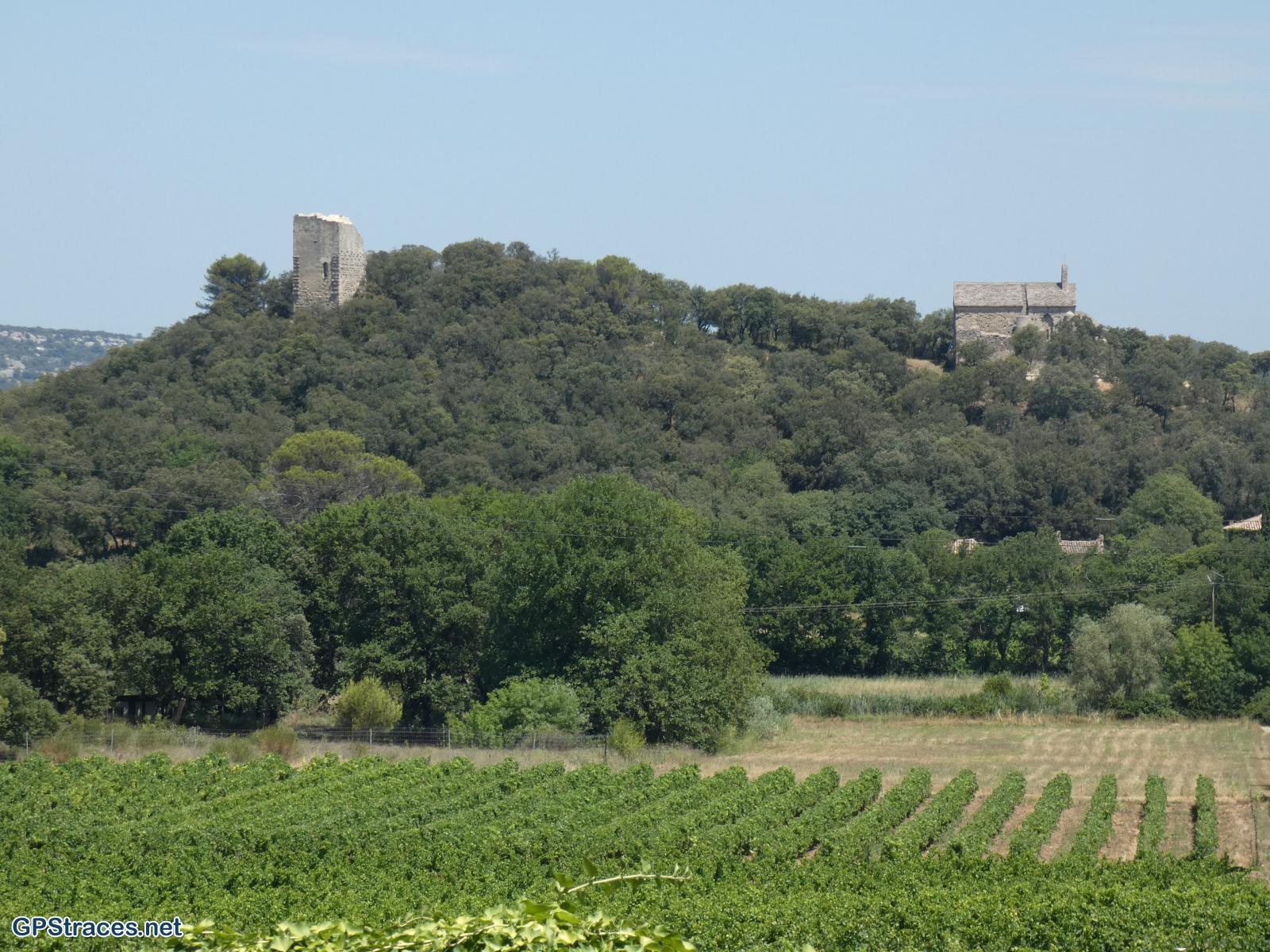 La chapelle et la Tour de Bauzon